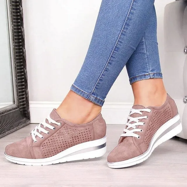 2020 New Summer Women Flats Shoes Female Hollow Breathable Mesh Casual Shoes for Ladies Slip on Flats Loafers Shoes Beach