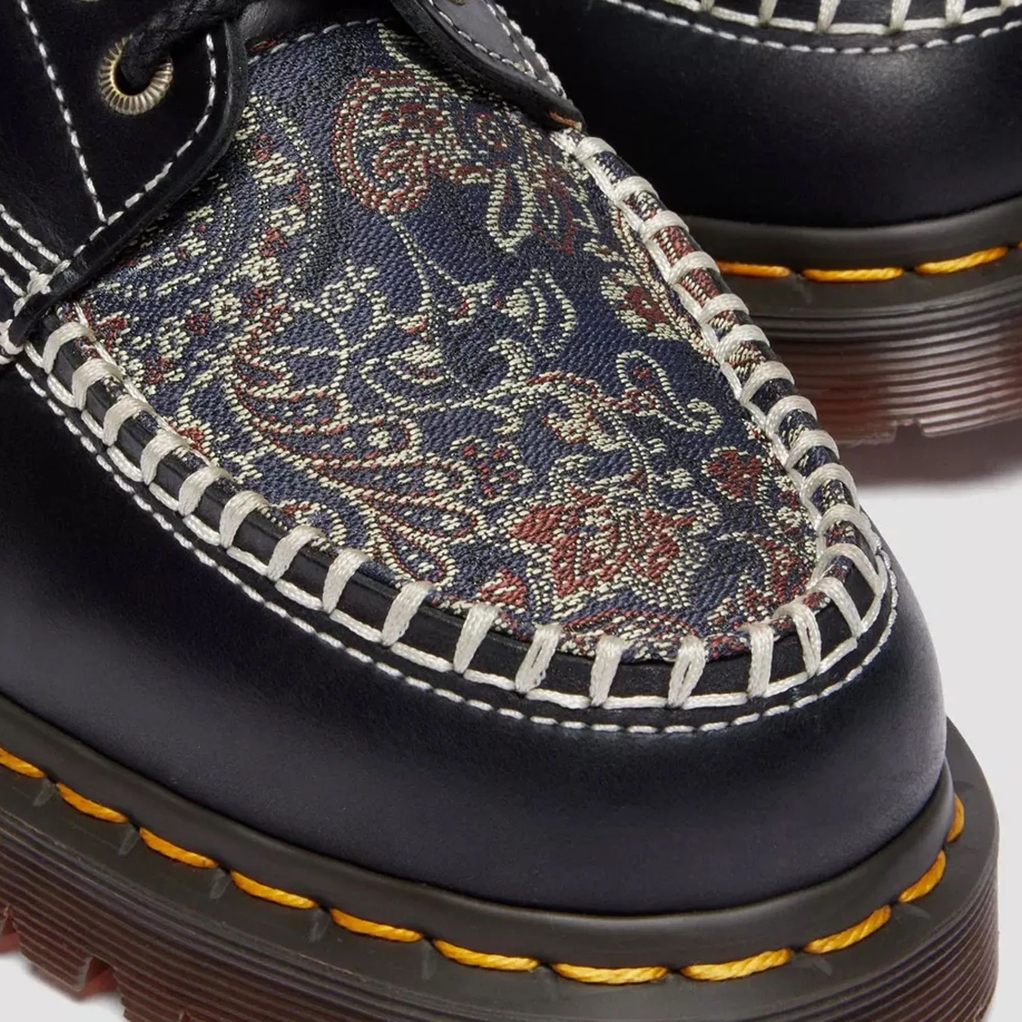 All Terrain Grip Bounce Tech Dr Martens Mens Lowell 4 Eyes Shoes
