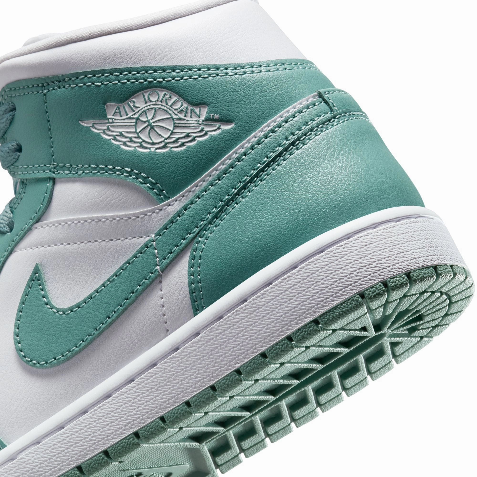 Air Jordan 1 Mens Mid Shoes muted - colored shoes