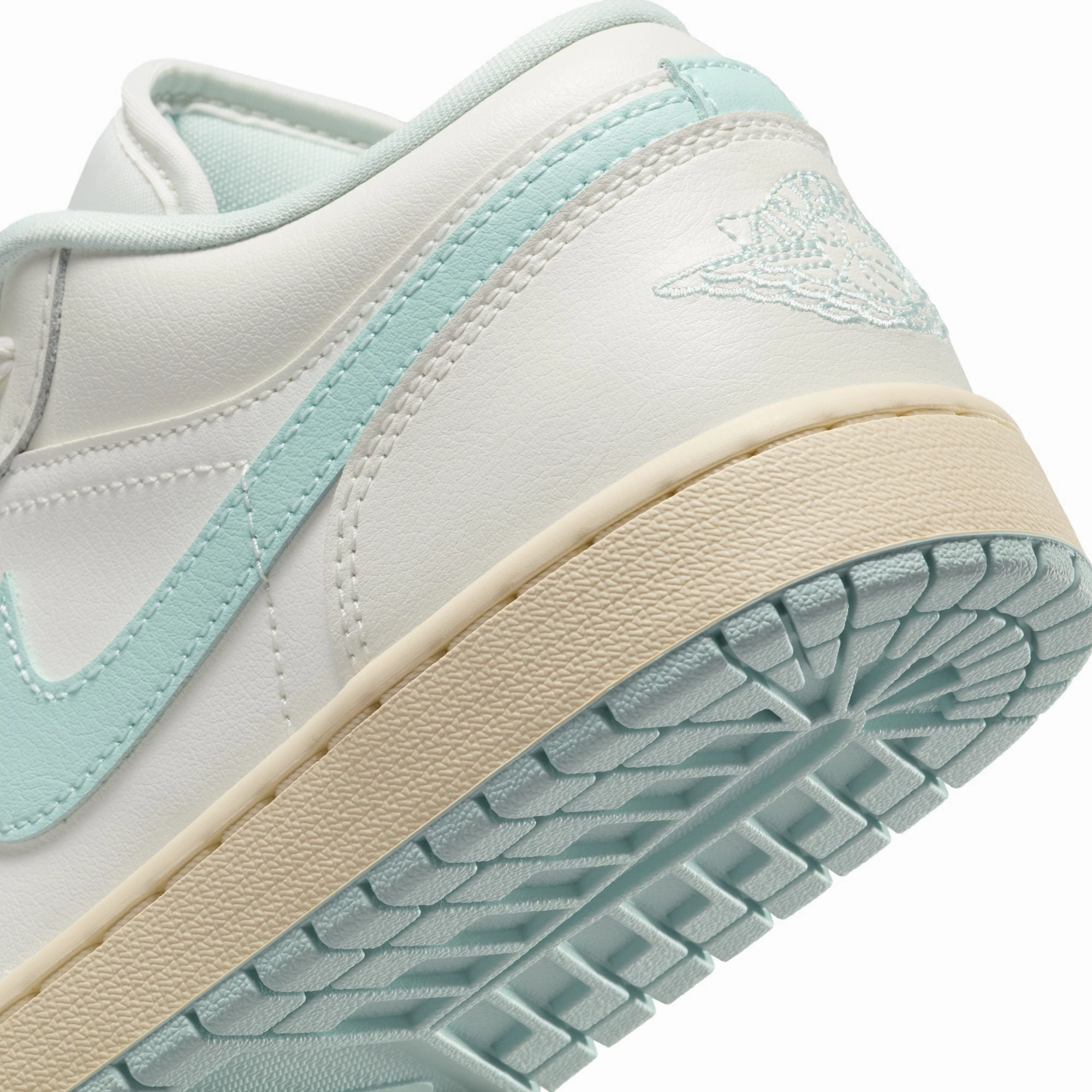 superhero - themed running option Airflow Fabric Air Jordan 1 Womens Low Shoes