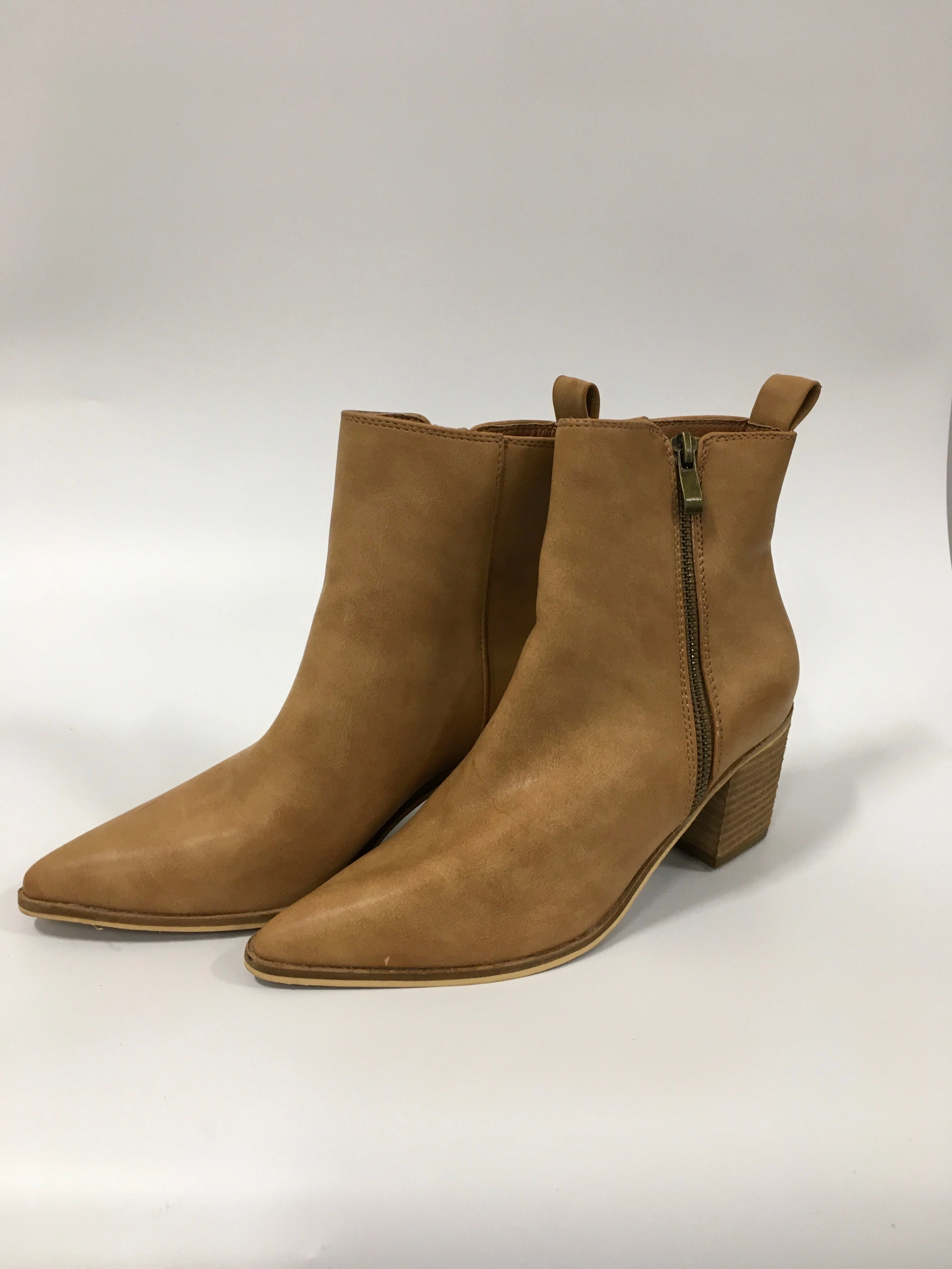 Tan Boots Ankle Heels Clothes Mentor, Size 6 Comfortable toe box couple wear