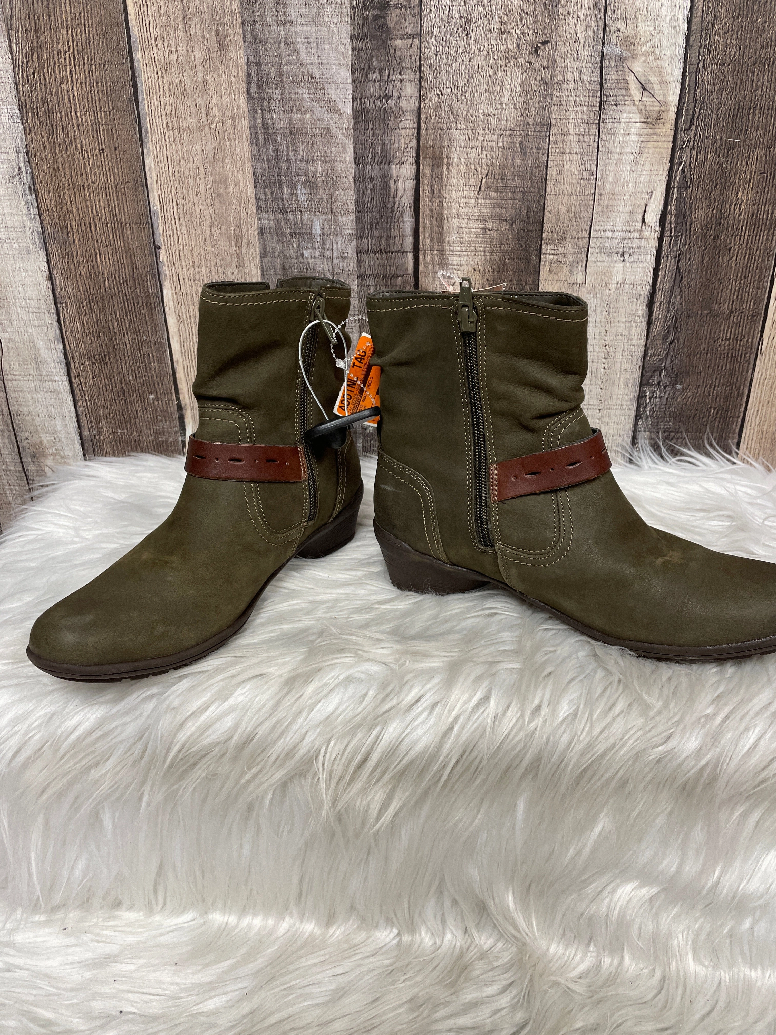 Boots Ankle Heels By Rockport  Size: 7 Stage Show Waterproof Trail Runner