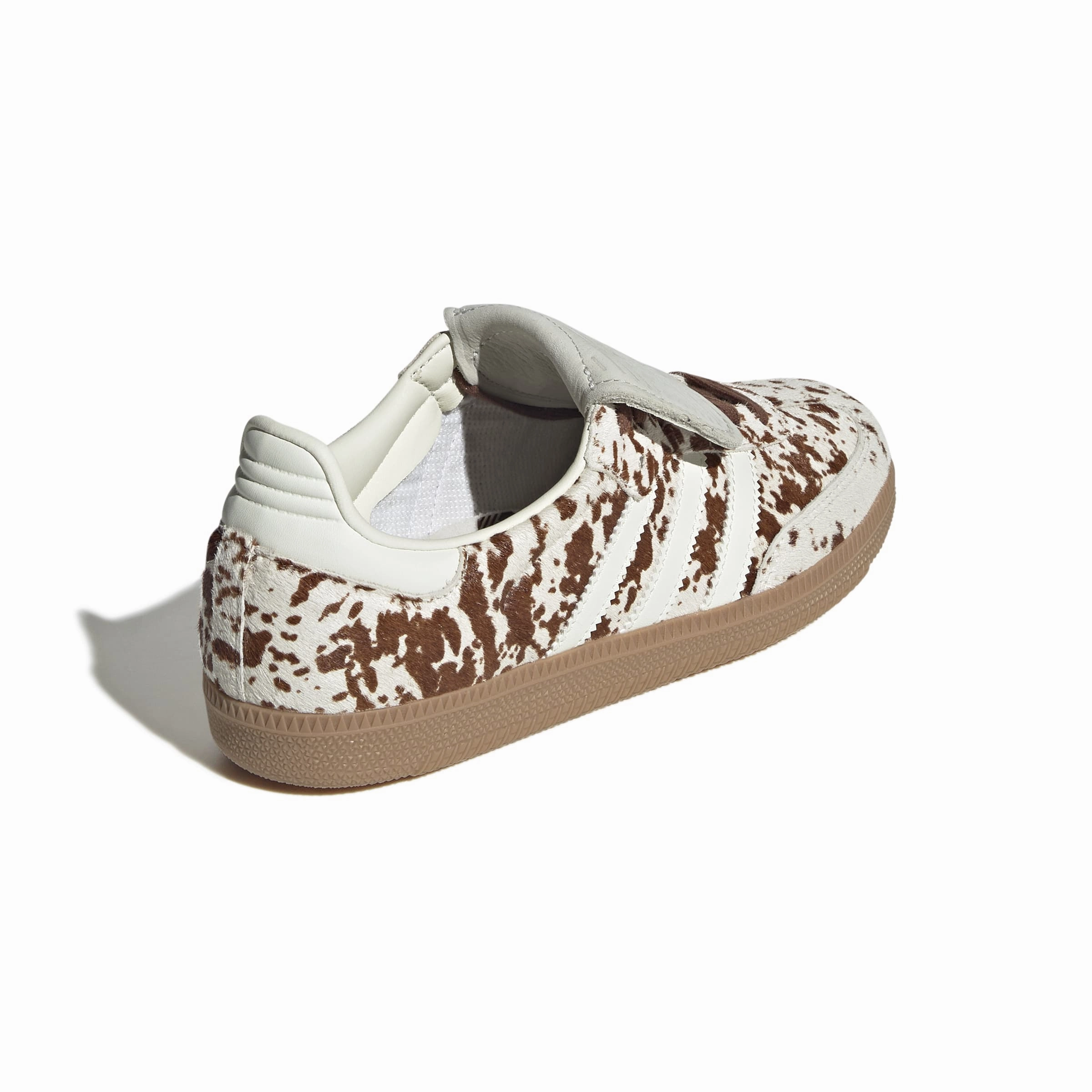 Dynamic Heel Cup Adidas Womens Samba LT Shoes