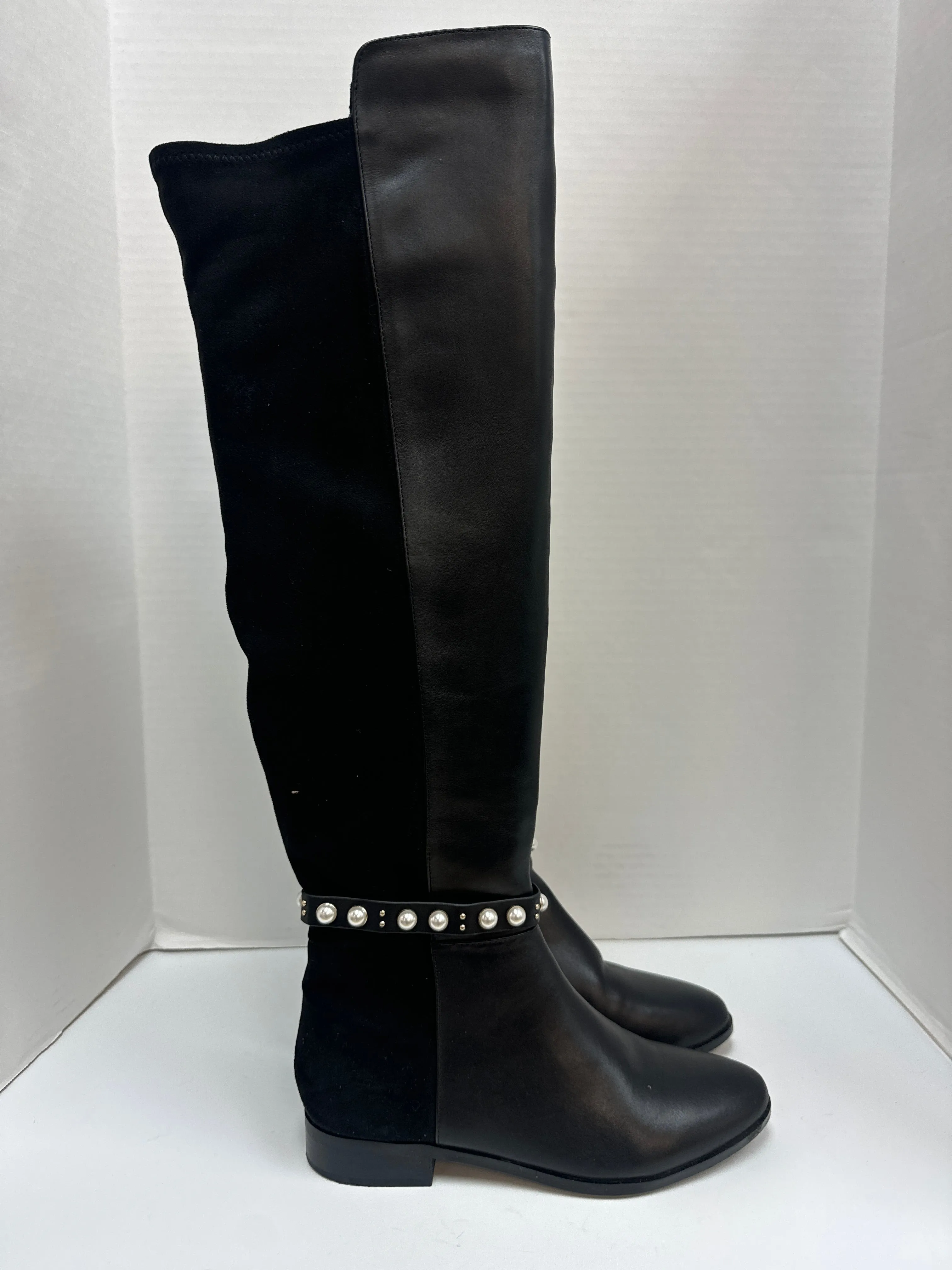 Chic Essential Boots Boots Knee Flats By White House Black Market In Black, Size: 7.5