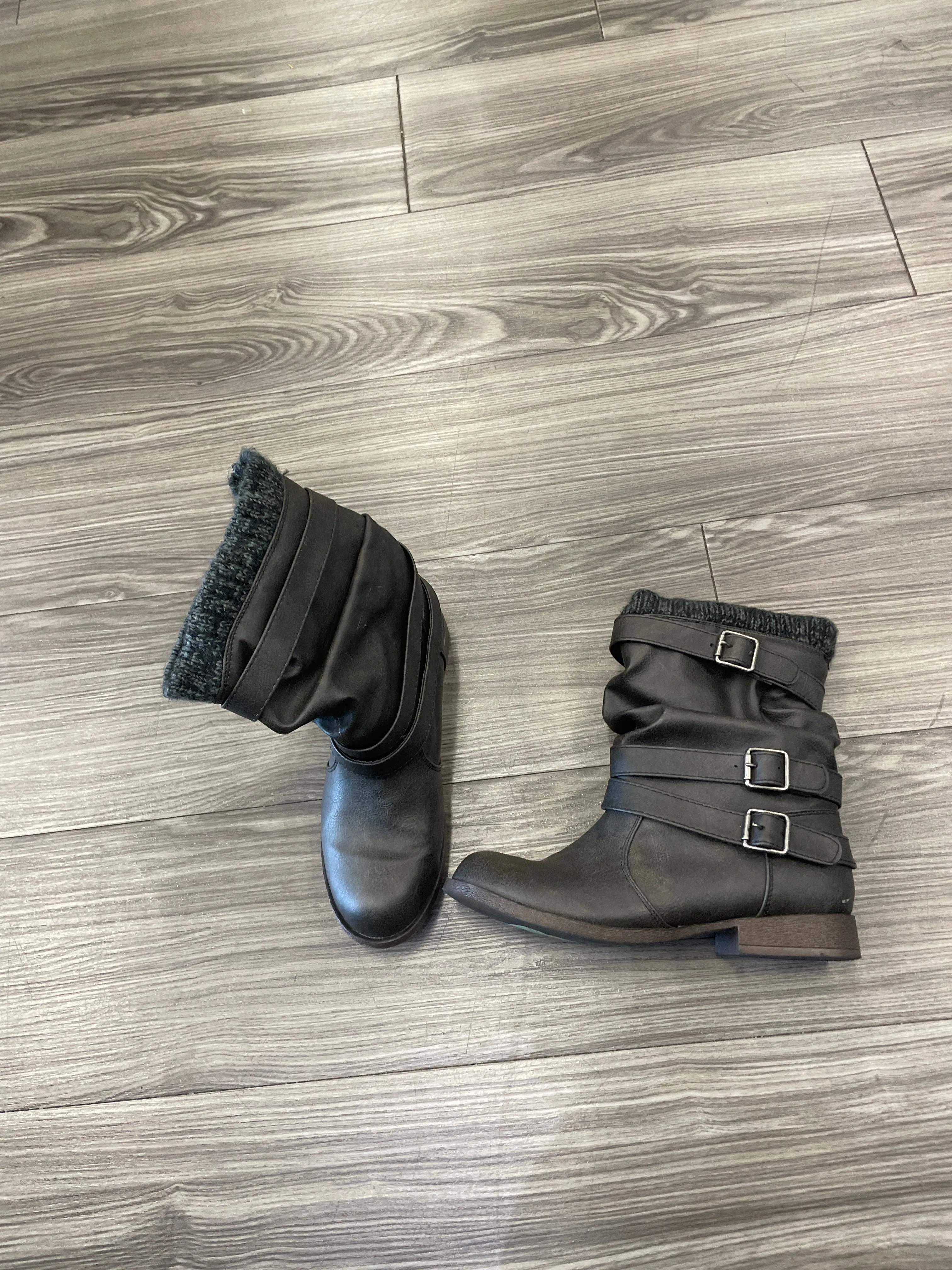 Boots Mid-calf Flats By Just Fab In Grey, Size: 6.5 Work Chicwear