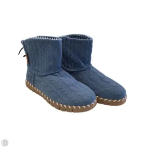 Outdoor Chic Clean Shape Boots Mid-calf Flats By Muk Luks In Blue, Size: 11