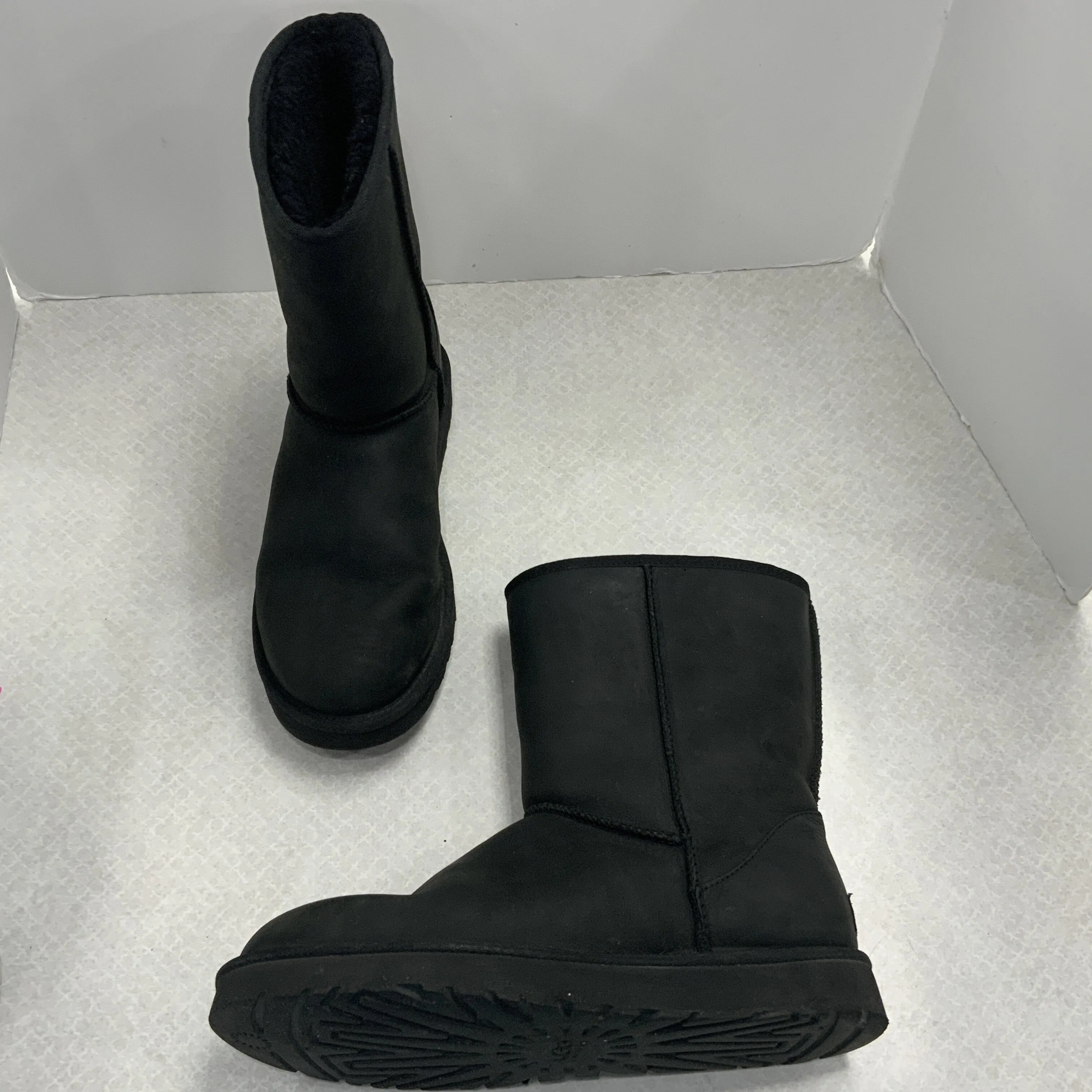 Boots Mid-calf Flats By Ugg  Size: 11 Structured Feel Party fashion
