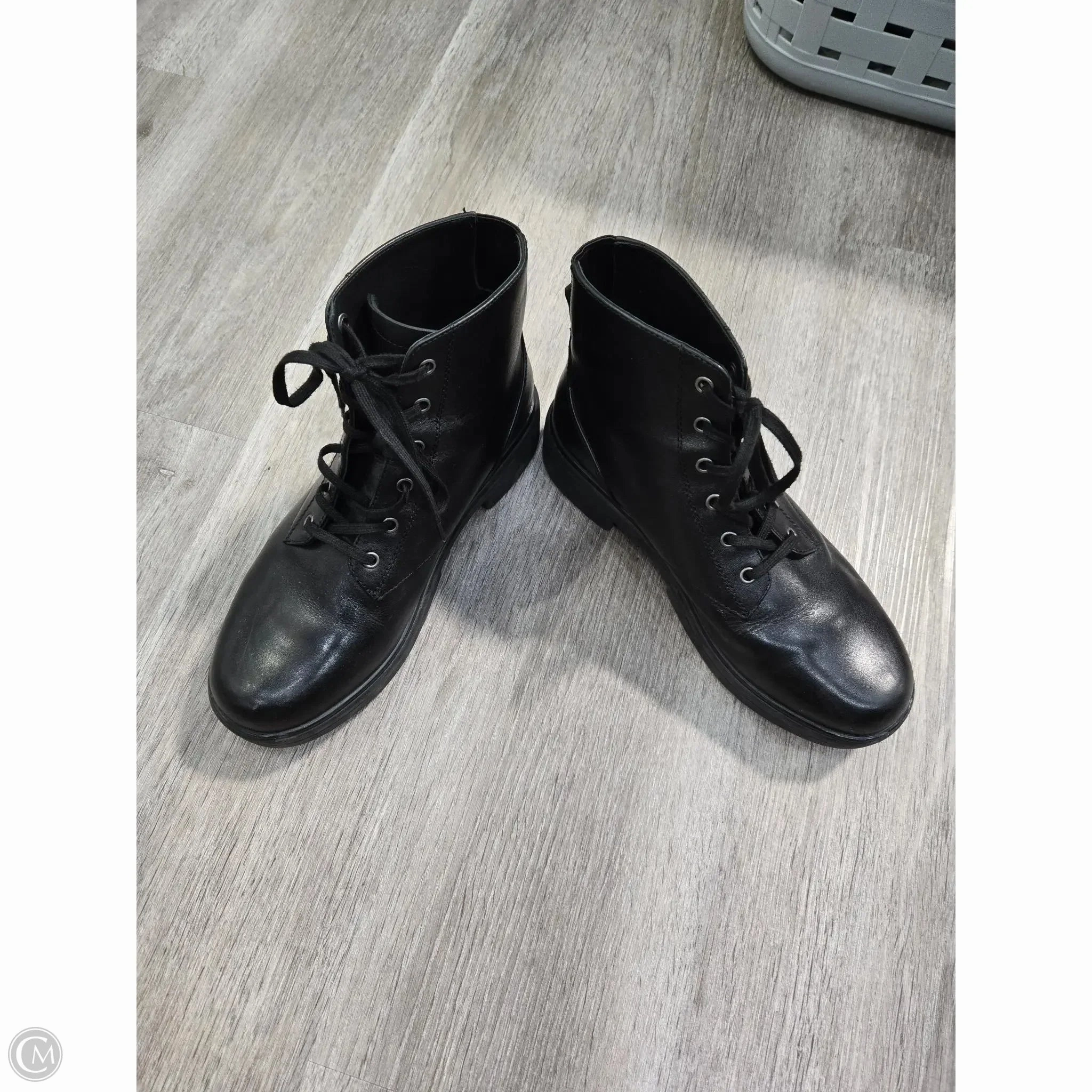 Boots Ankle Flats By Abeo In Black, Size: 9 Warm and Cozy Flexible Frame Weather Resistant User