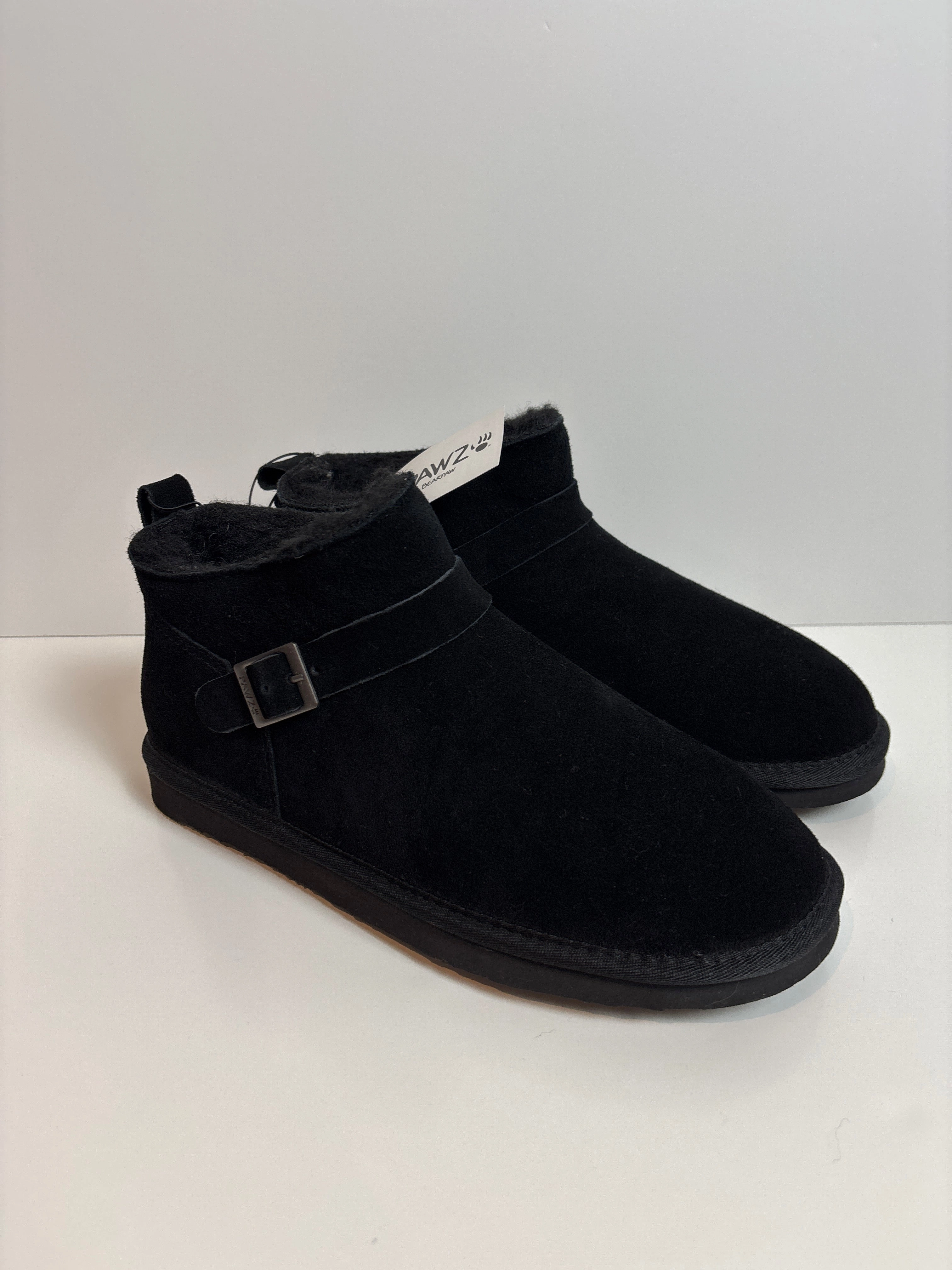 High Lift Trail Comfort Boots Ankle Flats By Bearpaw In Black, Size: 11