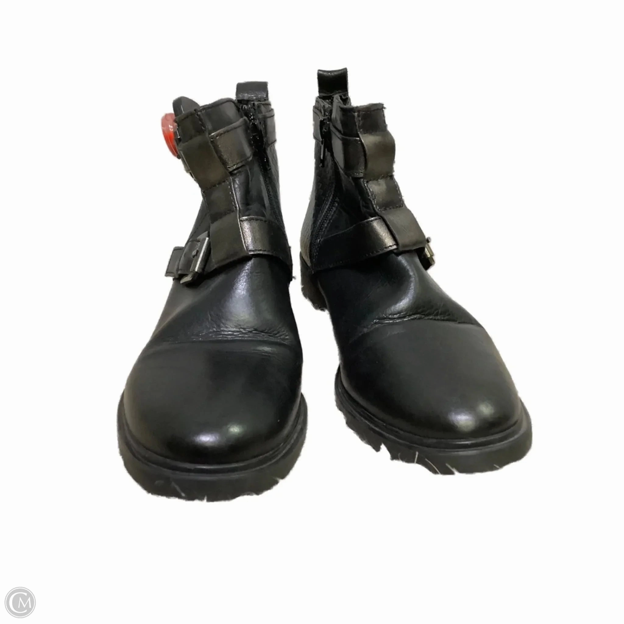 Dance Edge Boots Ankle Flats By Clothes Mentor In Black, Size: 6.5