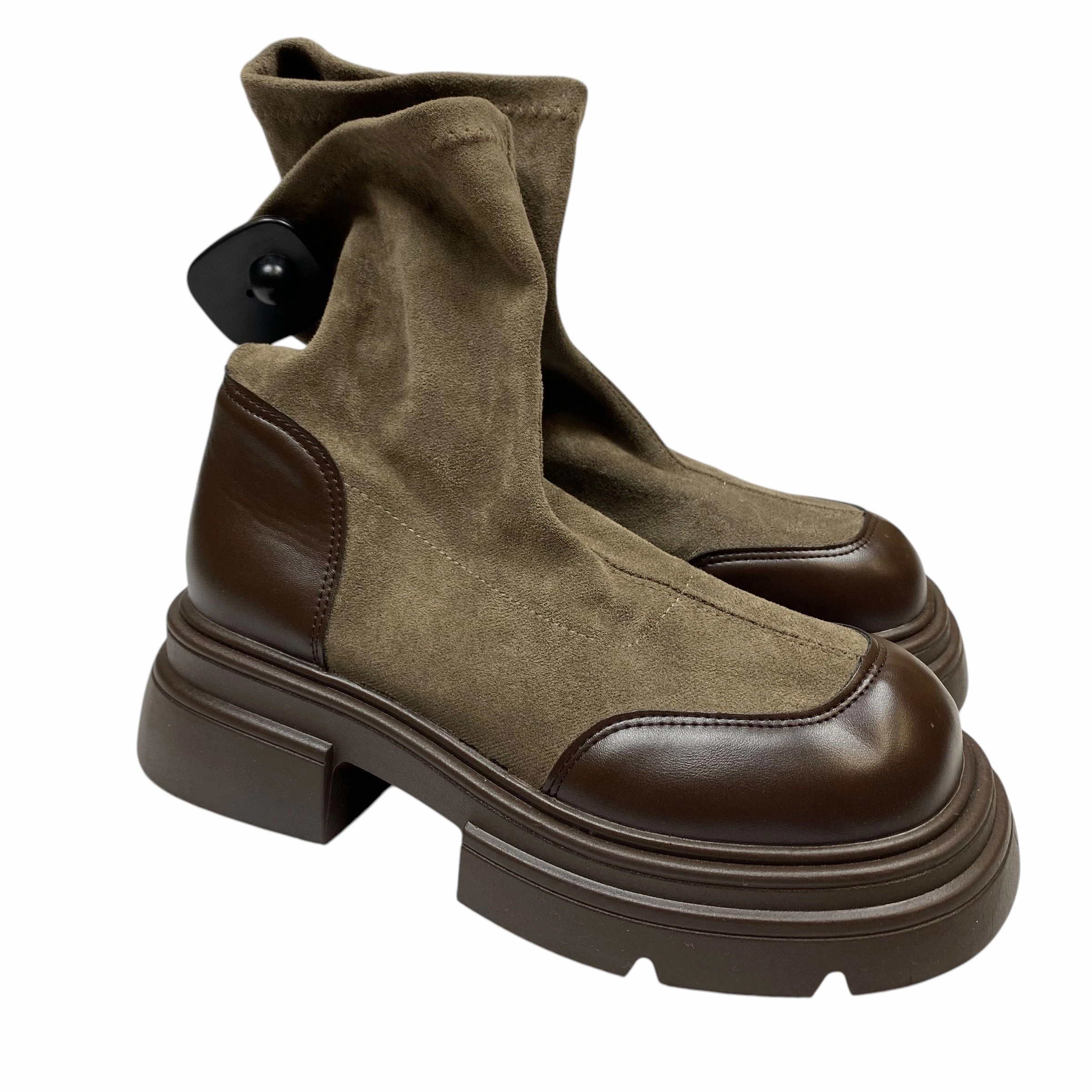 Boots Ankle Flats By Clothes Mentor In Brown, Size: 9.5 Warm Comfort Stability Base