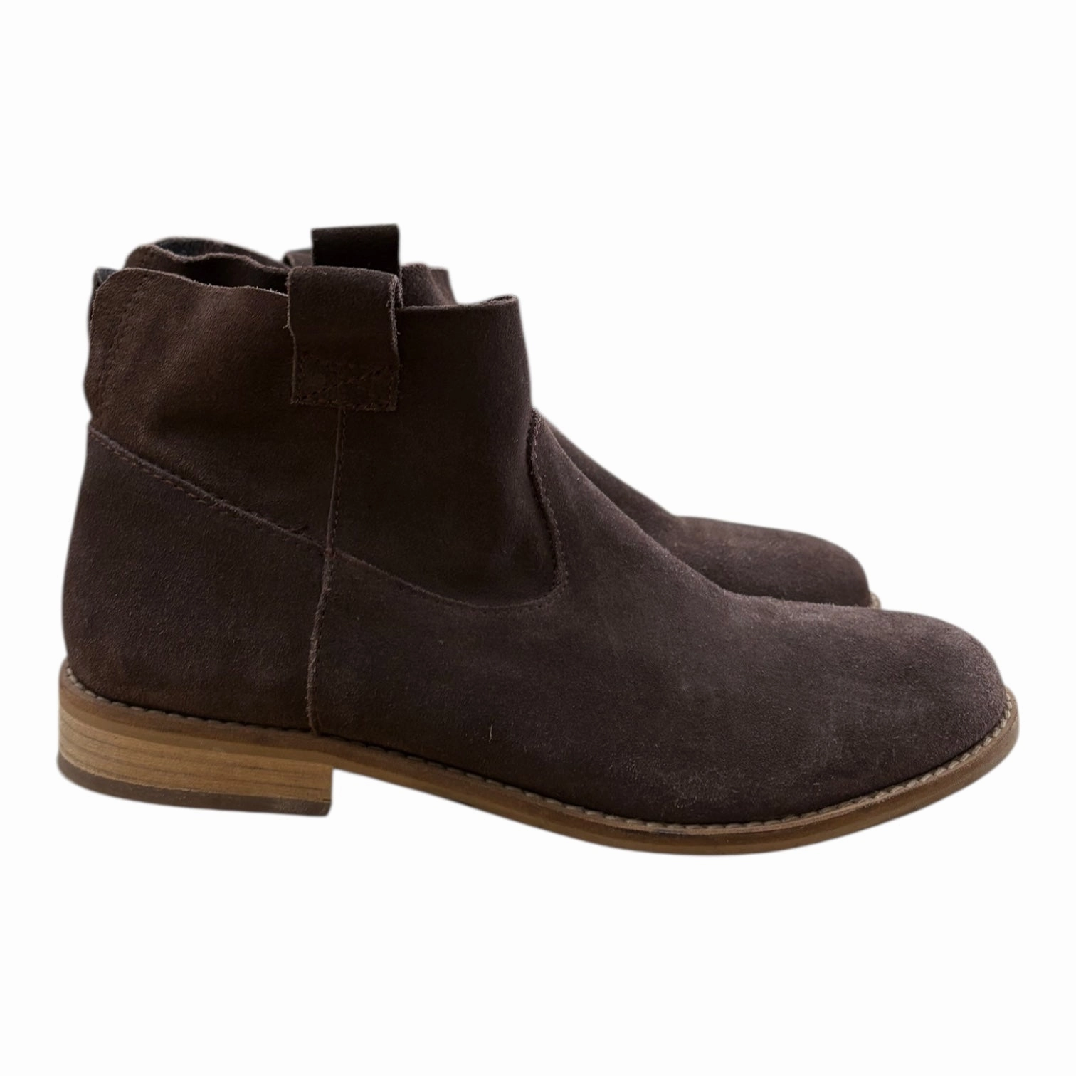 Outback Travel Strong Mood Boots Ankle Flats By Clothes Mentor In Brown, Size:9