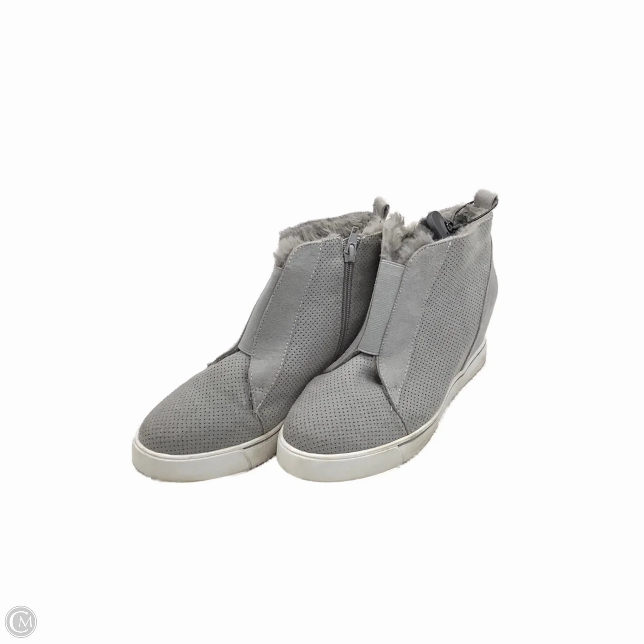 High Traction Rainy Days Eco Material Outdoor Explorer Boots Ankle Flats By Clothes Mentor In Grey, Size: 7.5