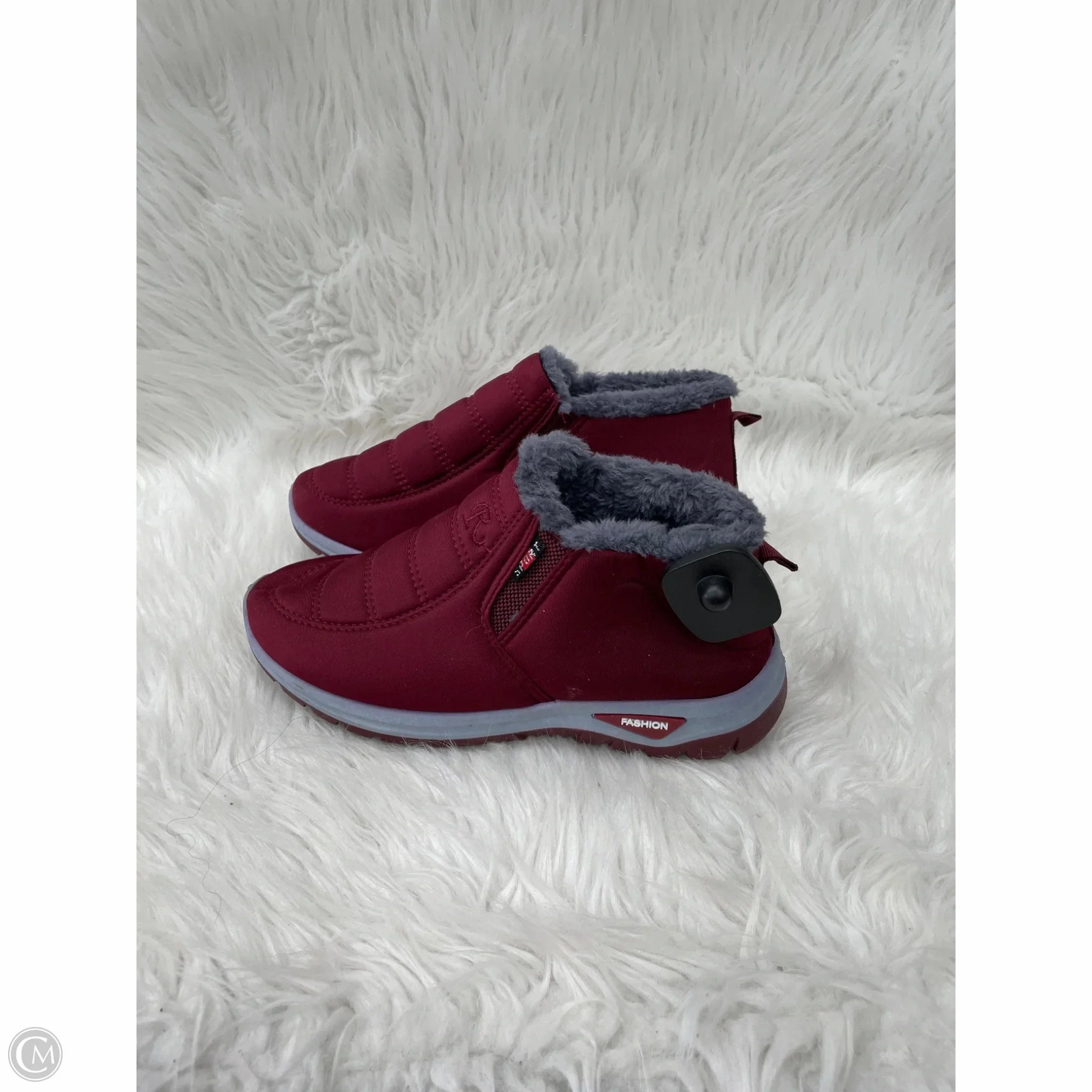 Flexible Frame Rainy Day Commuter Boots Ankle Flats By Clothes Mentor In Maroon, Size: 9