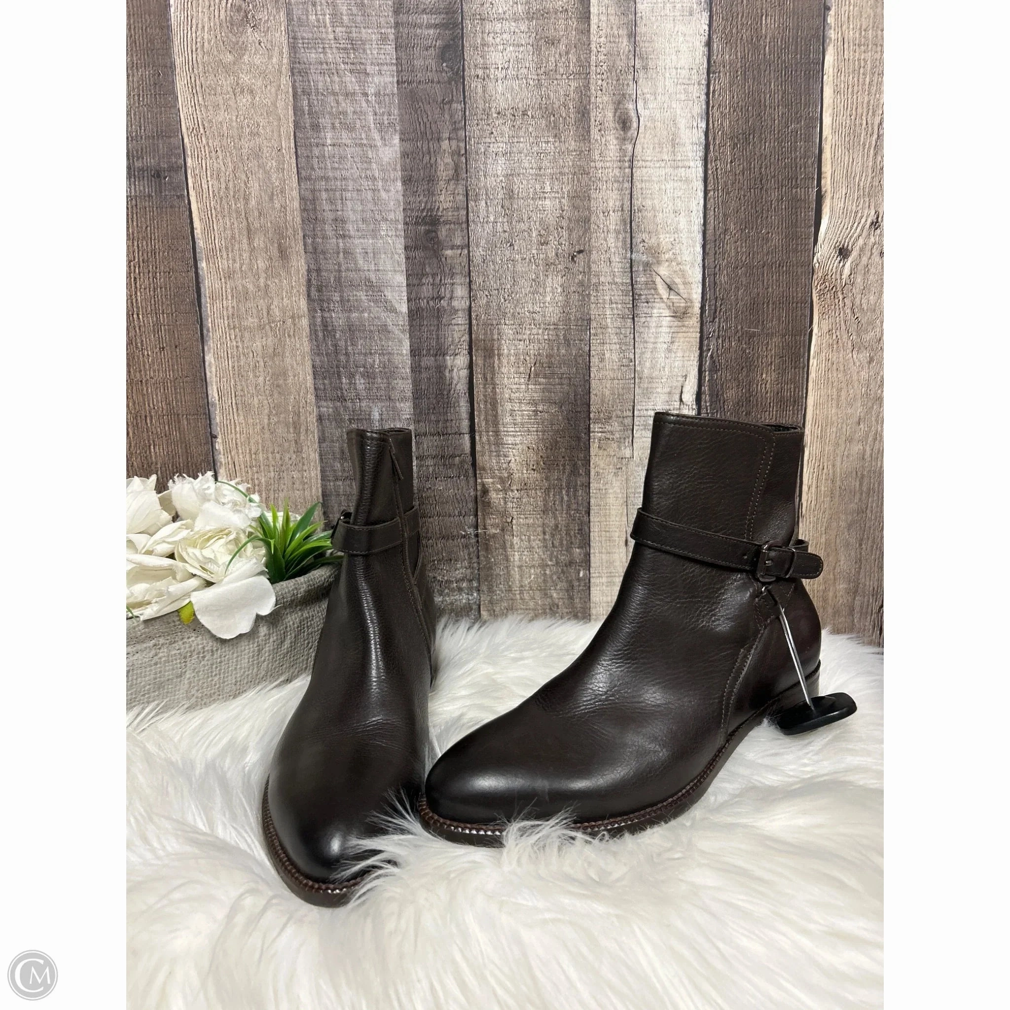 Warm And Comfortable Boots Ankle Flats By Cme In Brown, Size: 7.5