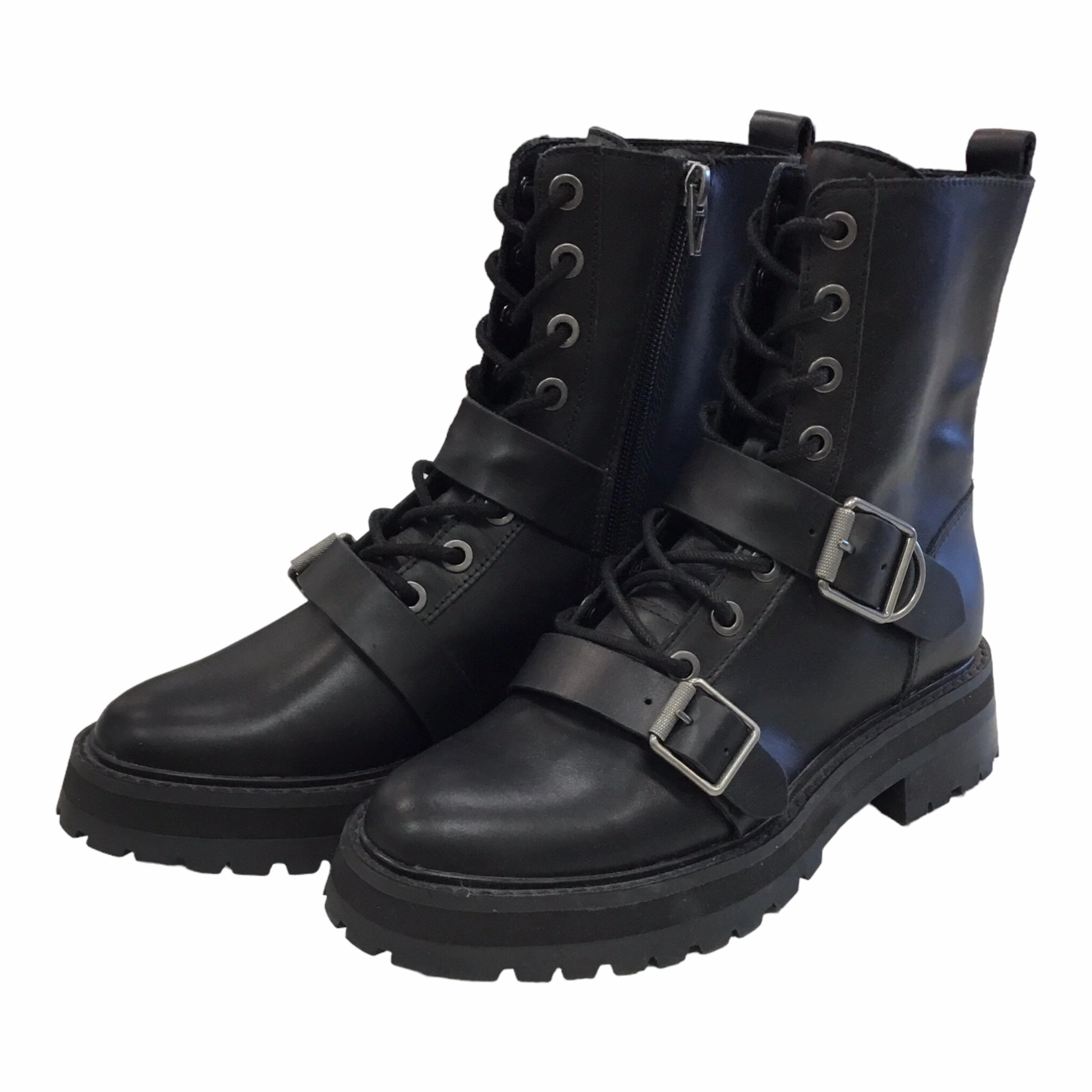 EVAOutsole Boots Ankle Flats By Dolce Vita  Size: 7.5