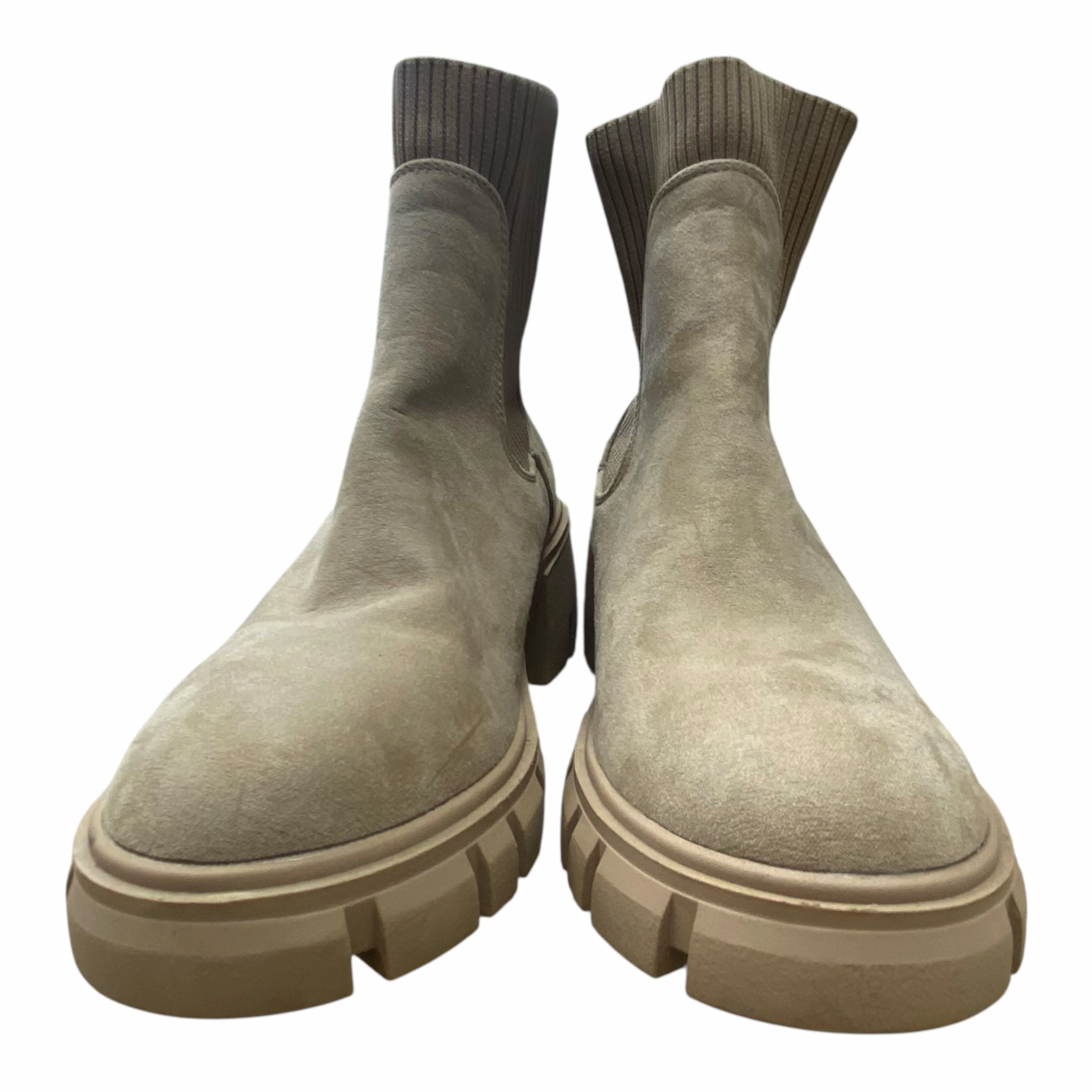 Slip Resistant Rough Terrain Boots Ankle Flats By Esprit In Tan, Size:6.5