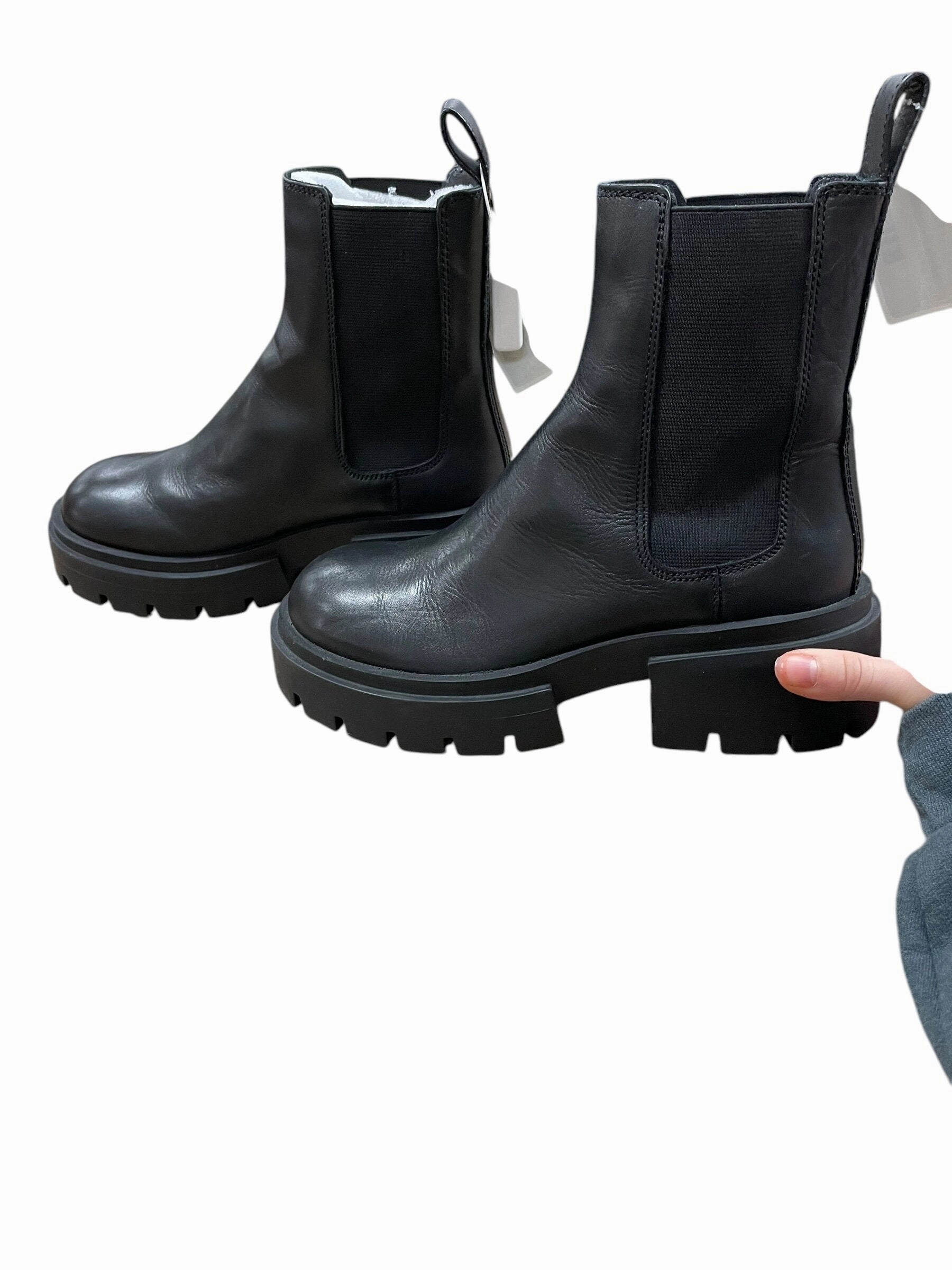 Rollbar Stability Boots Ankle Flats By H&m  Size: 8.5