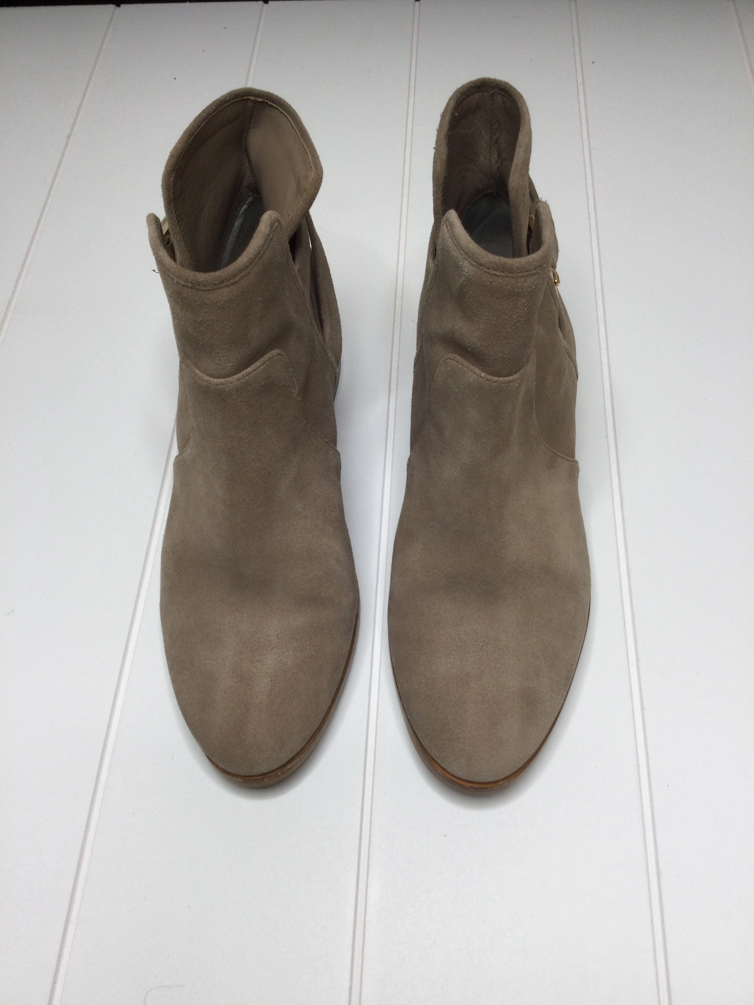 Boots Ankle Flats By Michael By Michael Kors  Size: 7 Fashionable Design Wear resistant