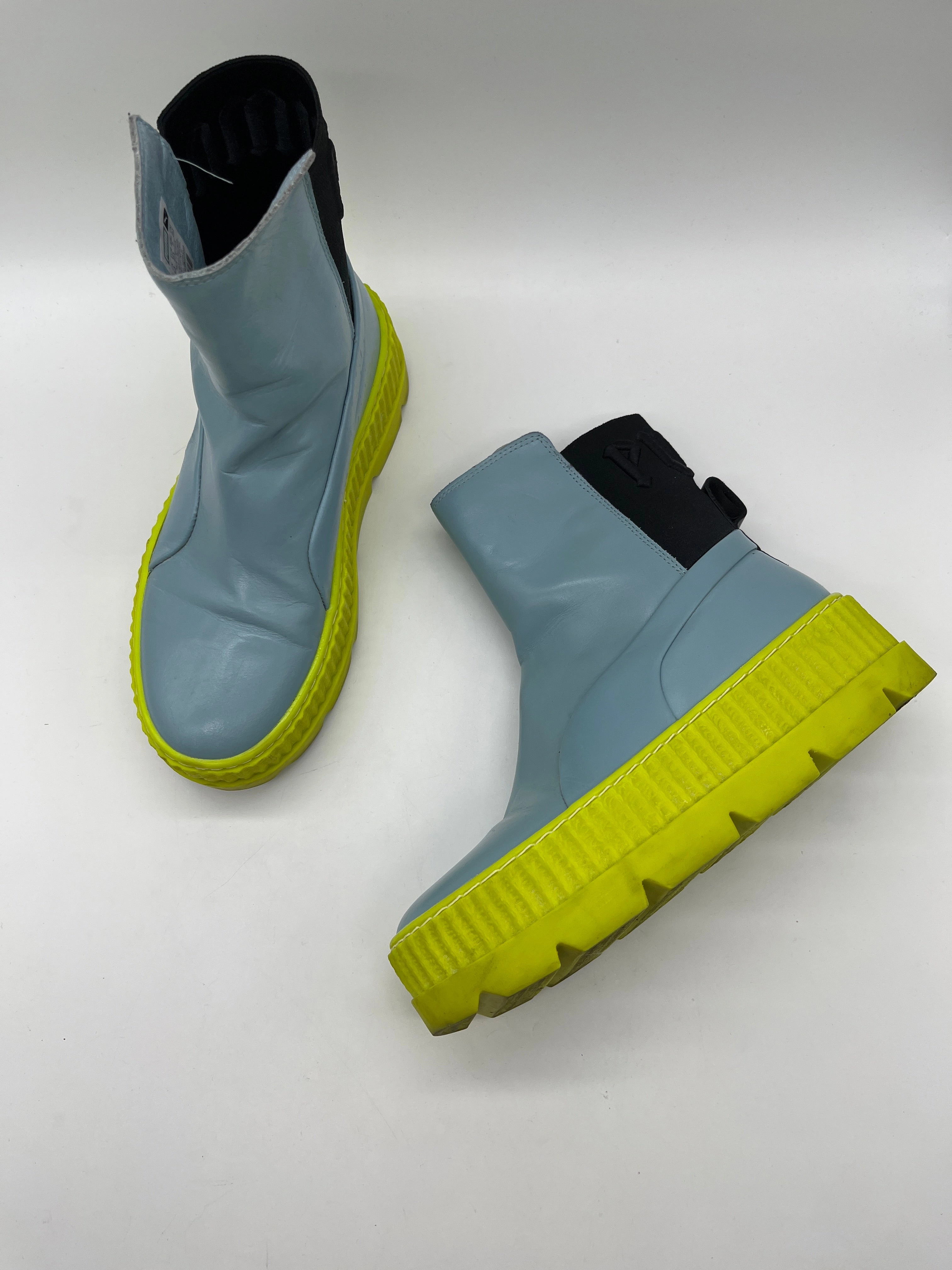 Boots Ankle Flats By Puma In Blue, Size: 7 Wide Range