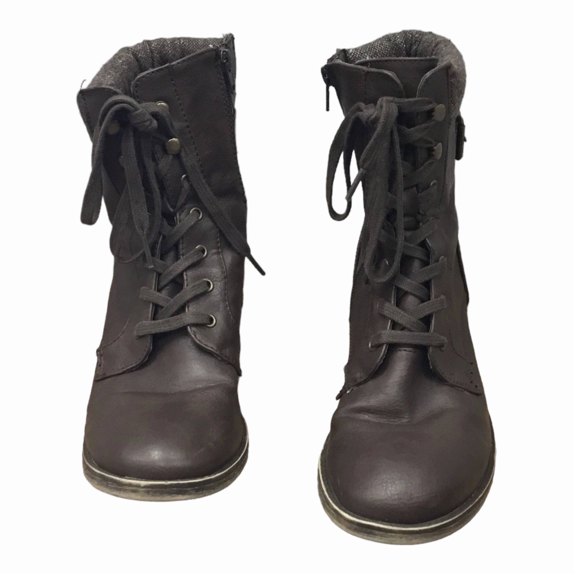 Protective Layer Boots Ankle Flats By Rock And Candy  Size: 9.5