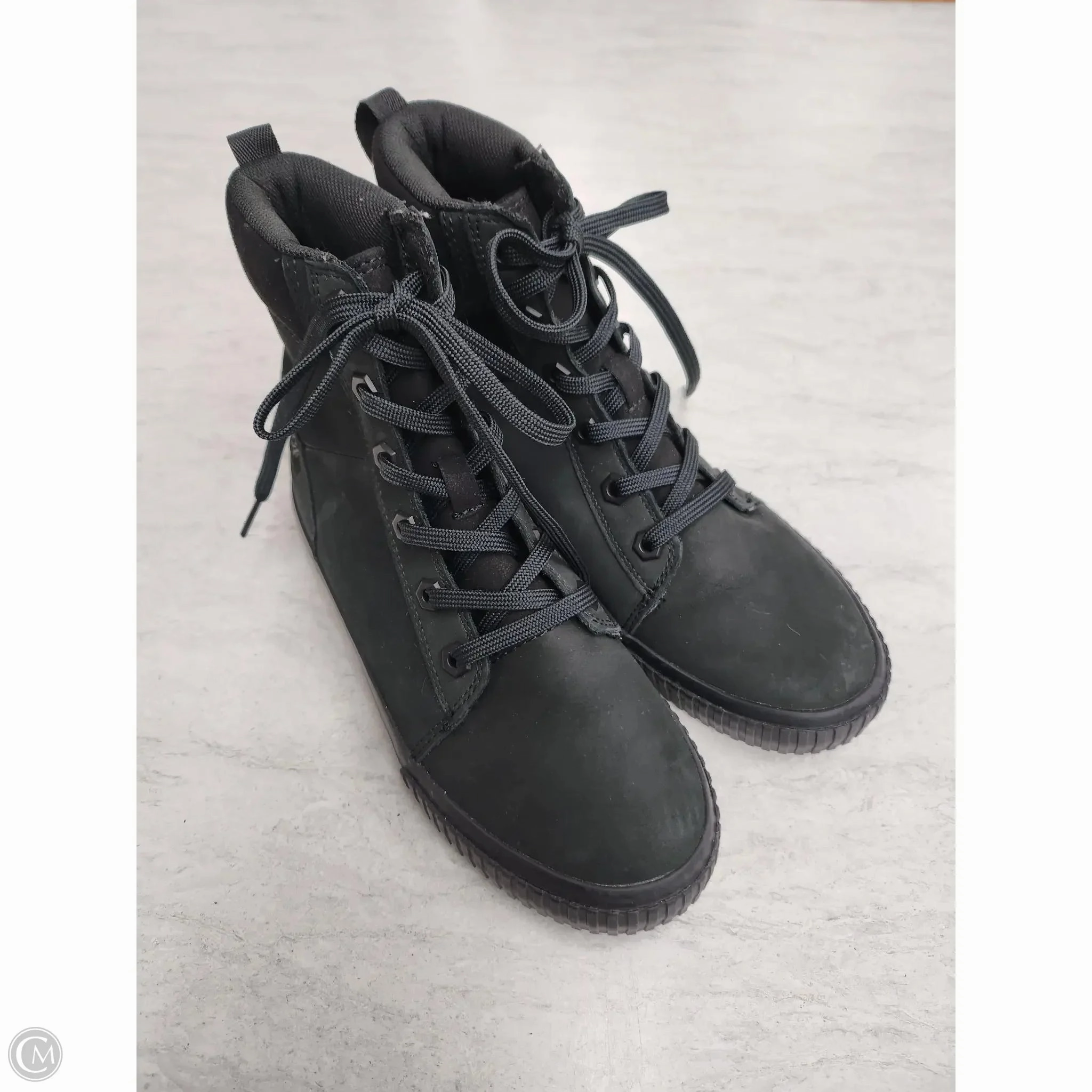 Fitness Enthusiast Urban Hiker Boots Ankle Flats By Timberland In Black, Size: 6