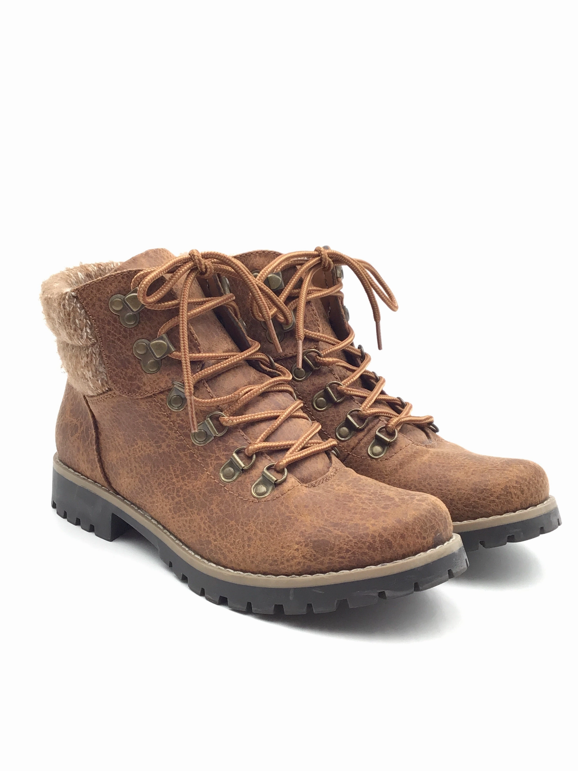 Daily Wear Boots Ankle Flats By White Mountain In Tan, Size: 7.5