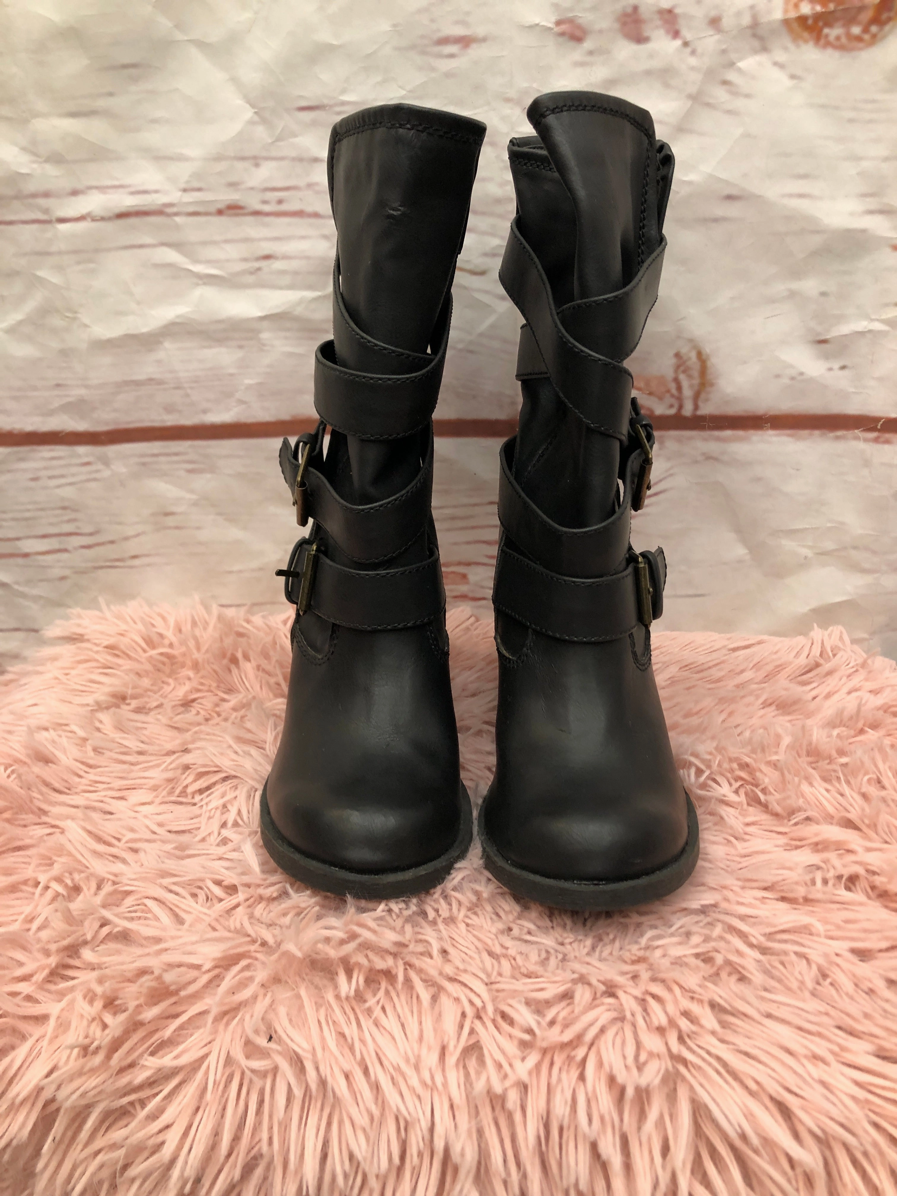 Boots Ankle Heels By Arizona  Size: 6.5 Quiet Chic Soft Leather