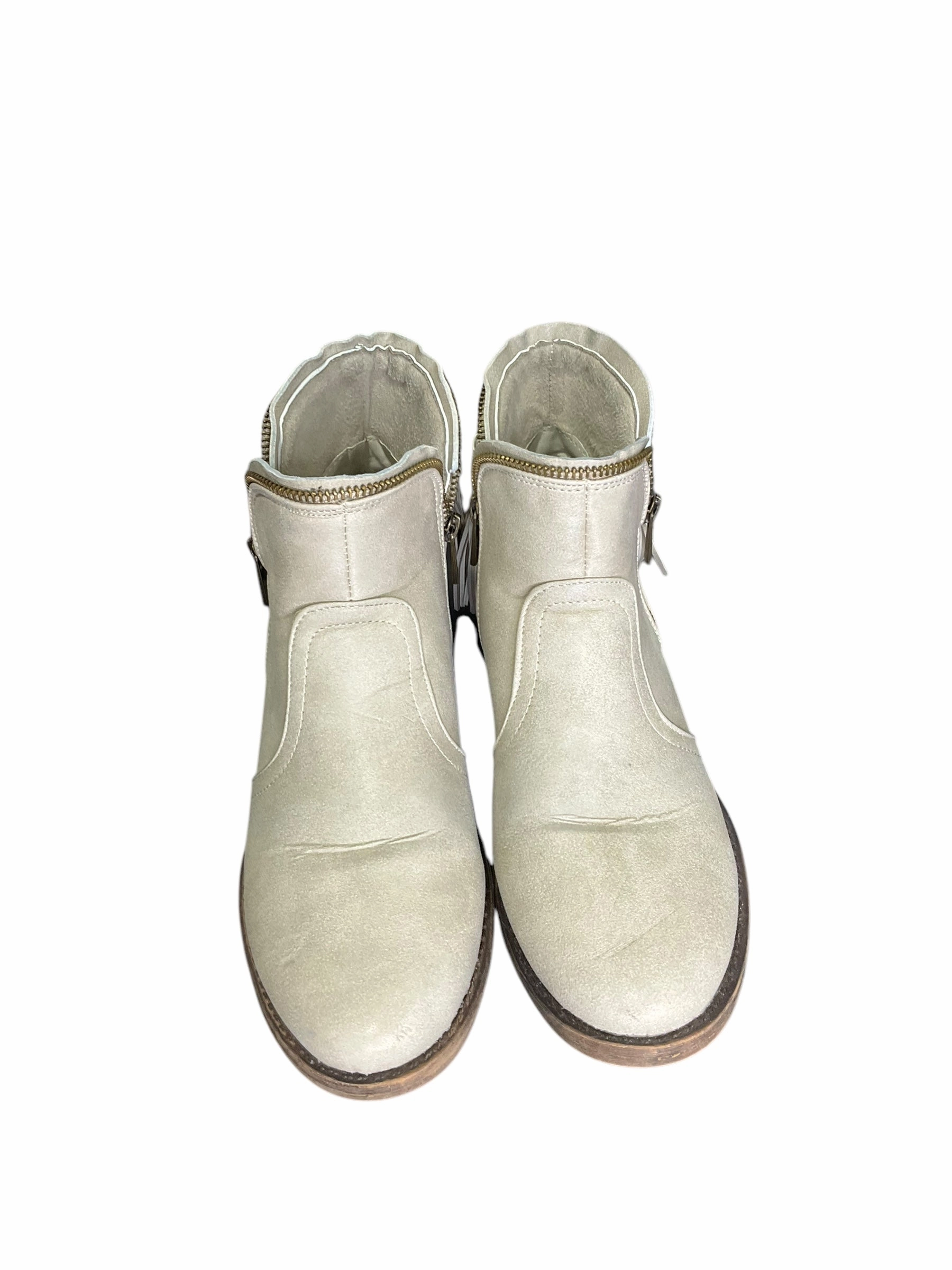 Dynamic Cushioning Boots Ankle Heels By Bamboo In Grey, Size: 10