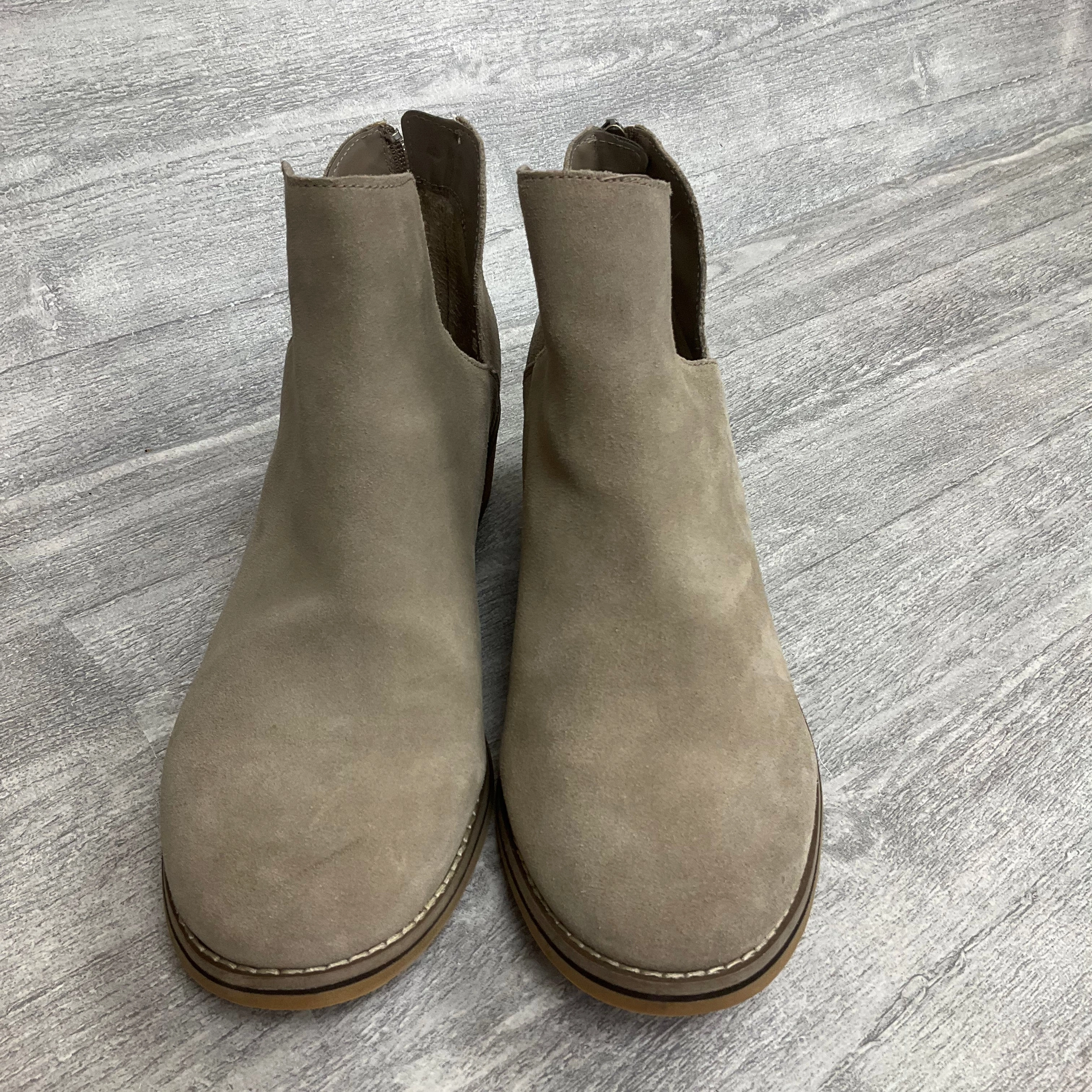 Boots Ankle Heels By Blondo In Taupe, Size: 9 Grippy Outsole Cold Climate Everyday Protection