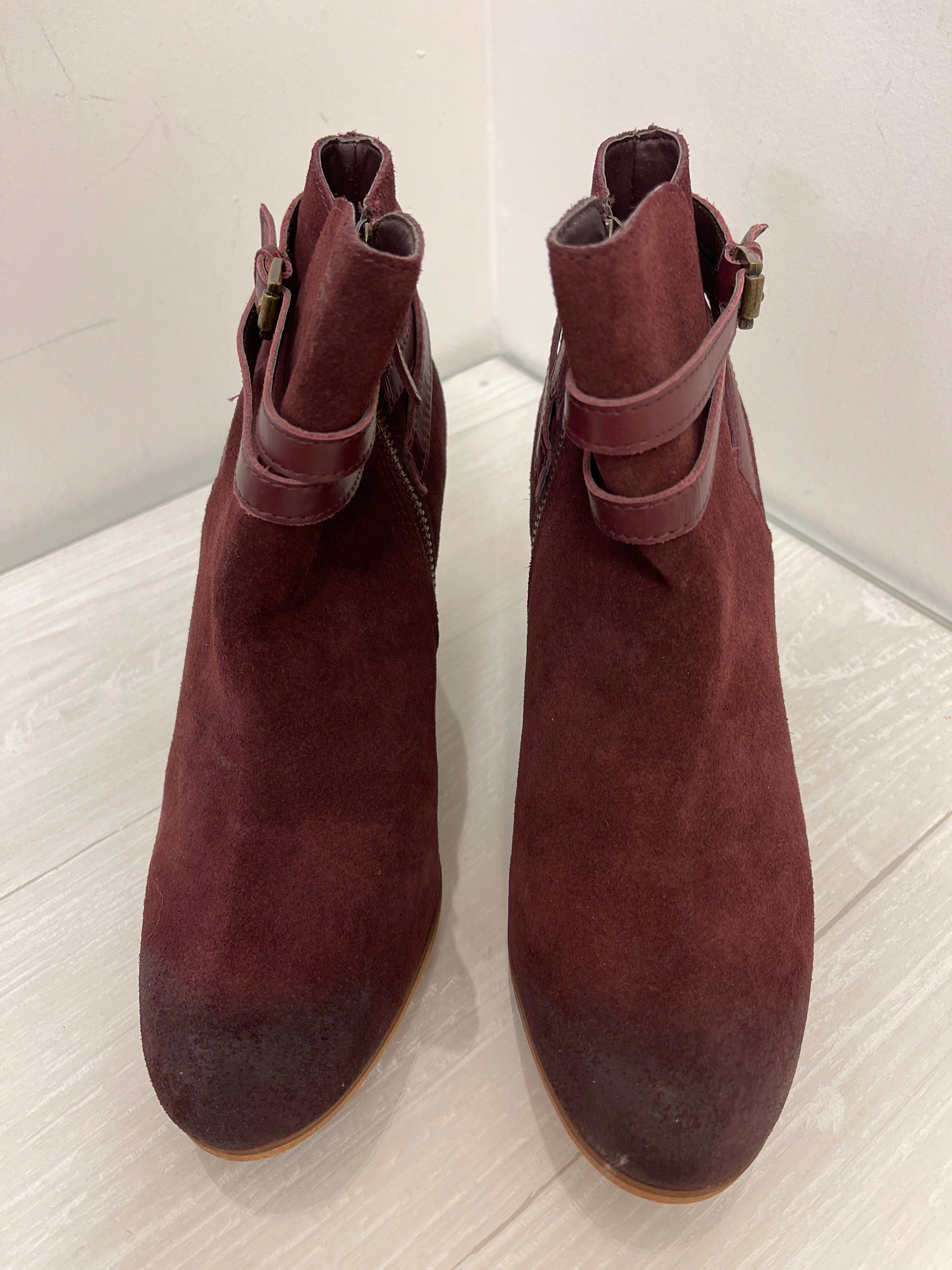 Boots Ankle Heels By Bp In Red, Size: 9 Grippy Outsole Mountain Hike Smart Look