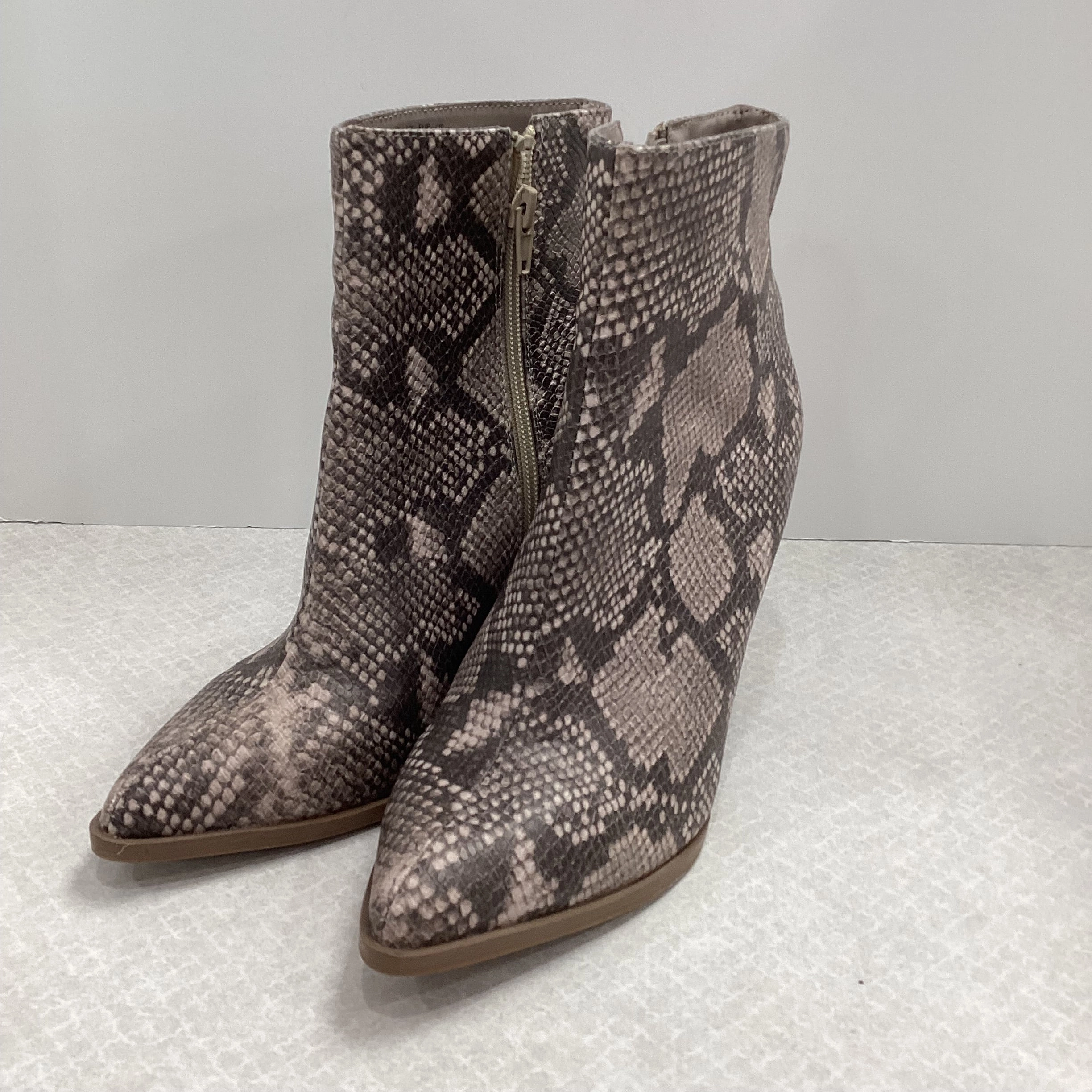 Comfortable ankle Reinforced Form Night Travel Boots Ankle Heels By Carlos By Carlos Santana In Animal Print, Size: 8