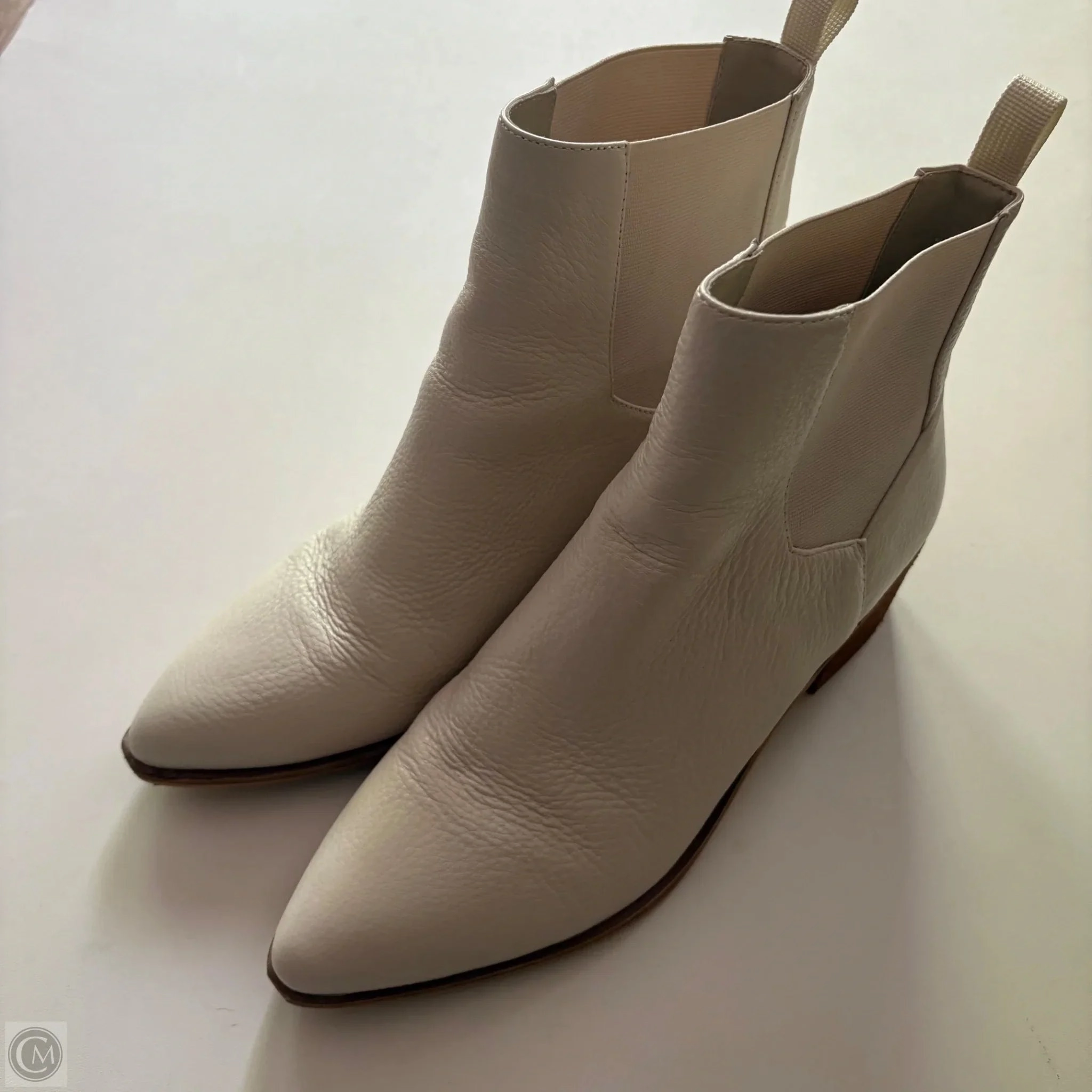 Dressy look Boots Ankle Heels By Chinese Laundry In Cream, Size: 9.5