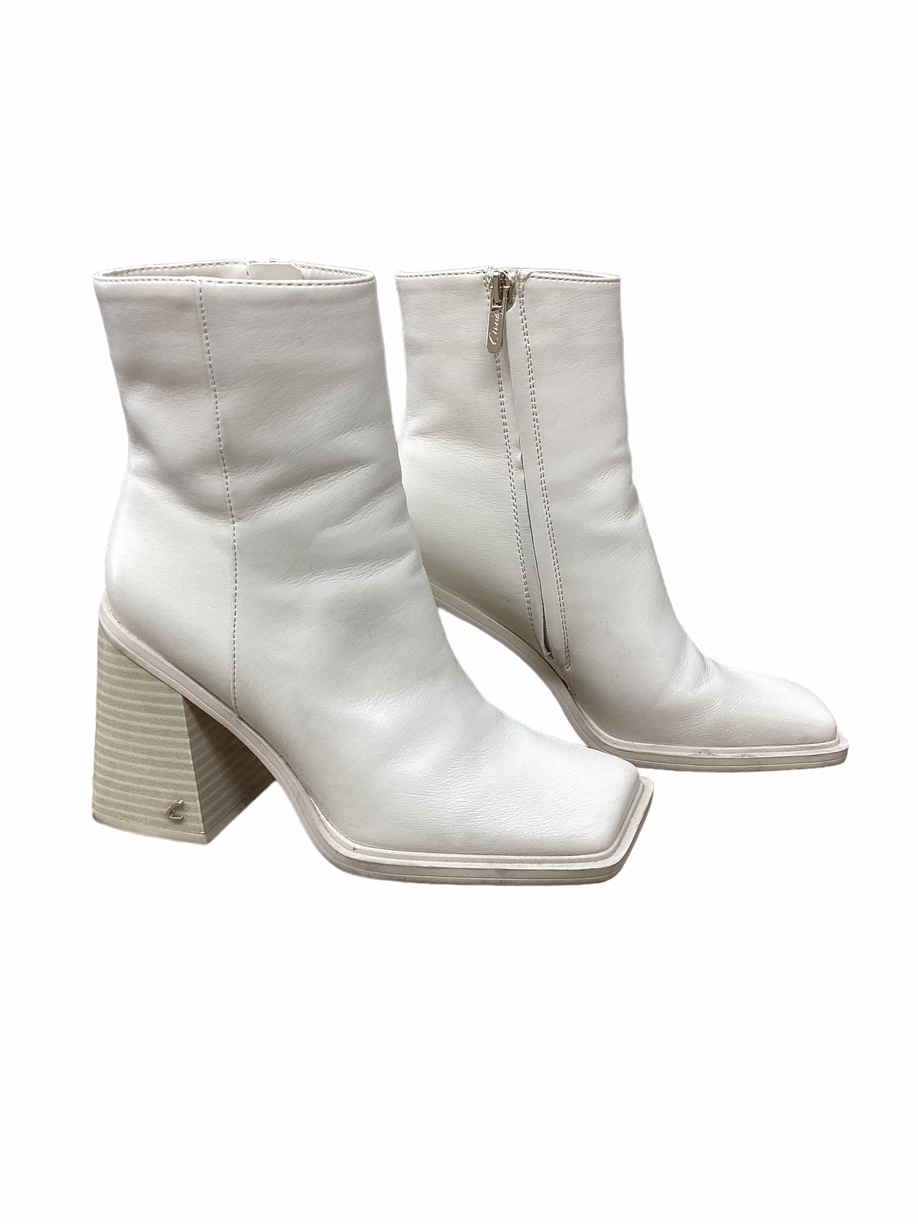 Boots Ankle Heels By Circus By Sam Edelman In Cream, Size: 6.5 Winter Scene Suede