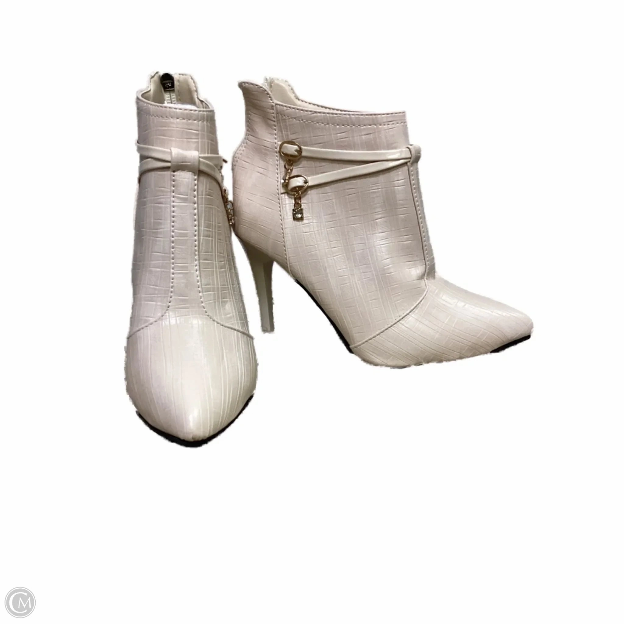 Smooth Form Boots Ankle Heels By Clothes Mentor In Cream, Size: 5