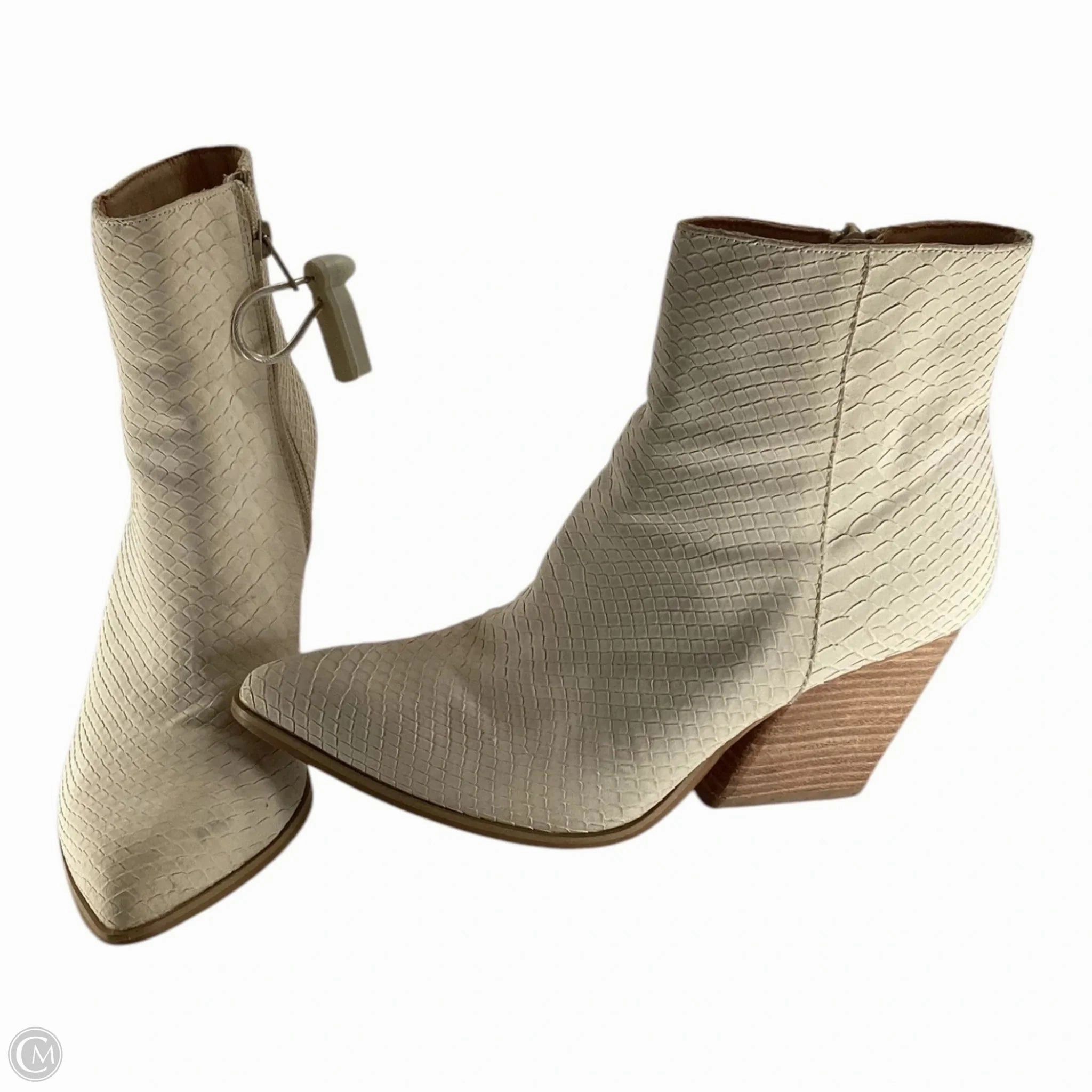 Boots Ankle Heels By Clothes Mentor In Cream, Size: 7 Gloss Shine Suede Surface