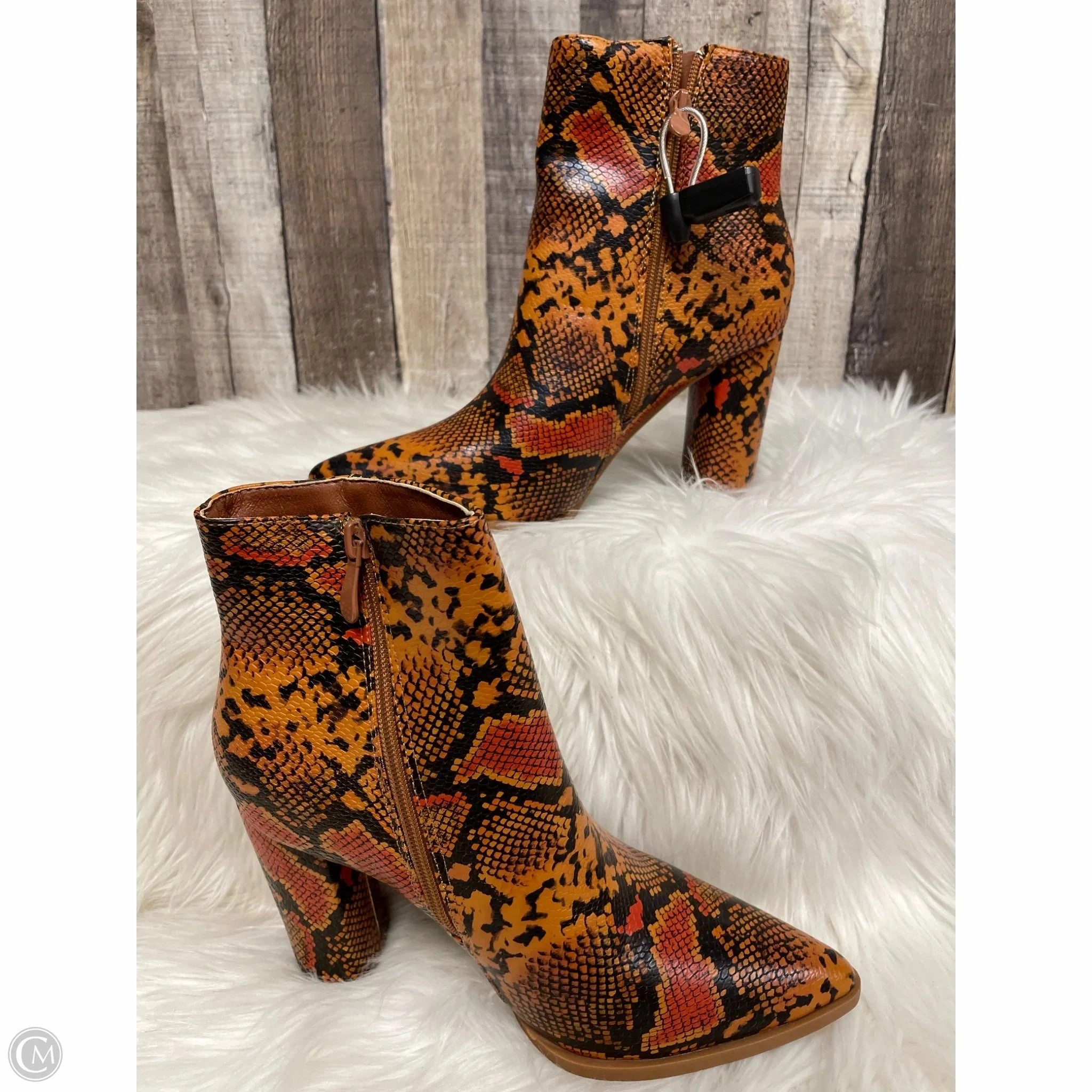 Boots Ankle Heels By Cme In Snakeskin Print, Size: 7.5 Hiking Style