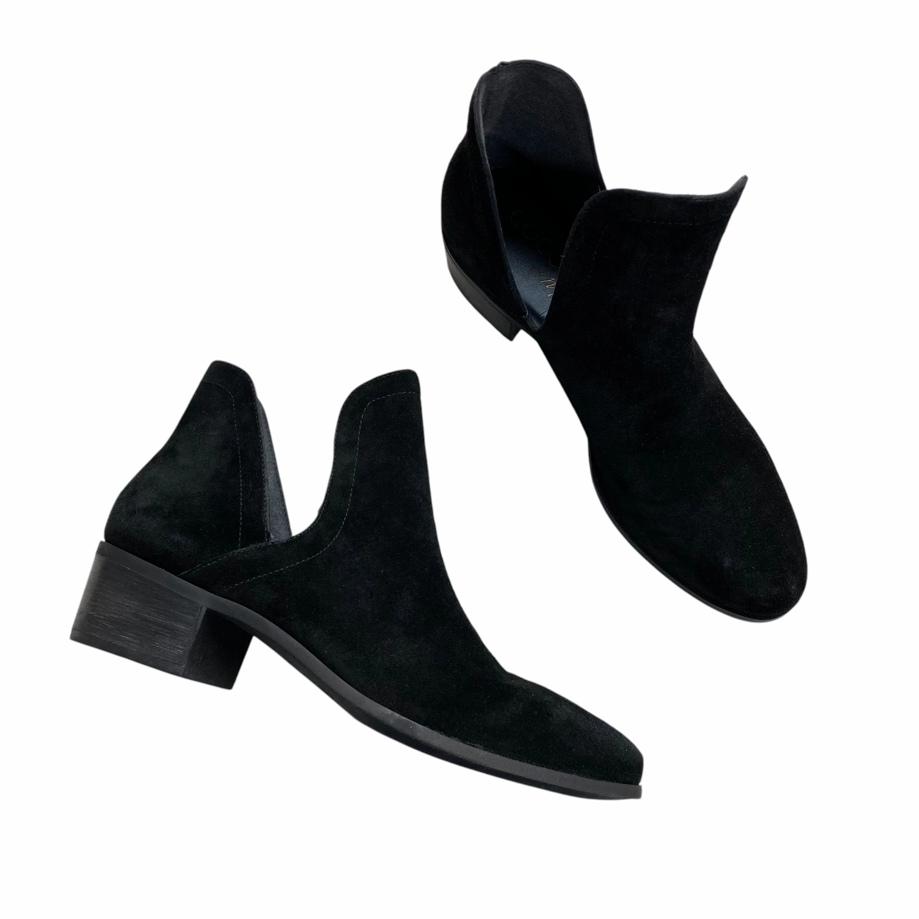 Ultimate Wear Festival Ground Boots Ankle Heels By Coconuts In Black, Size: 8.5