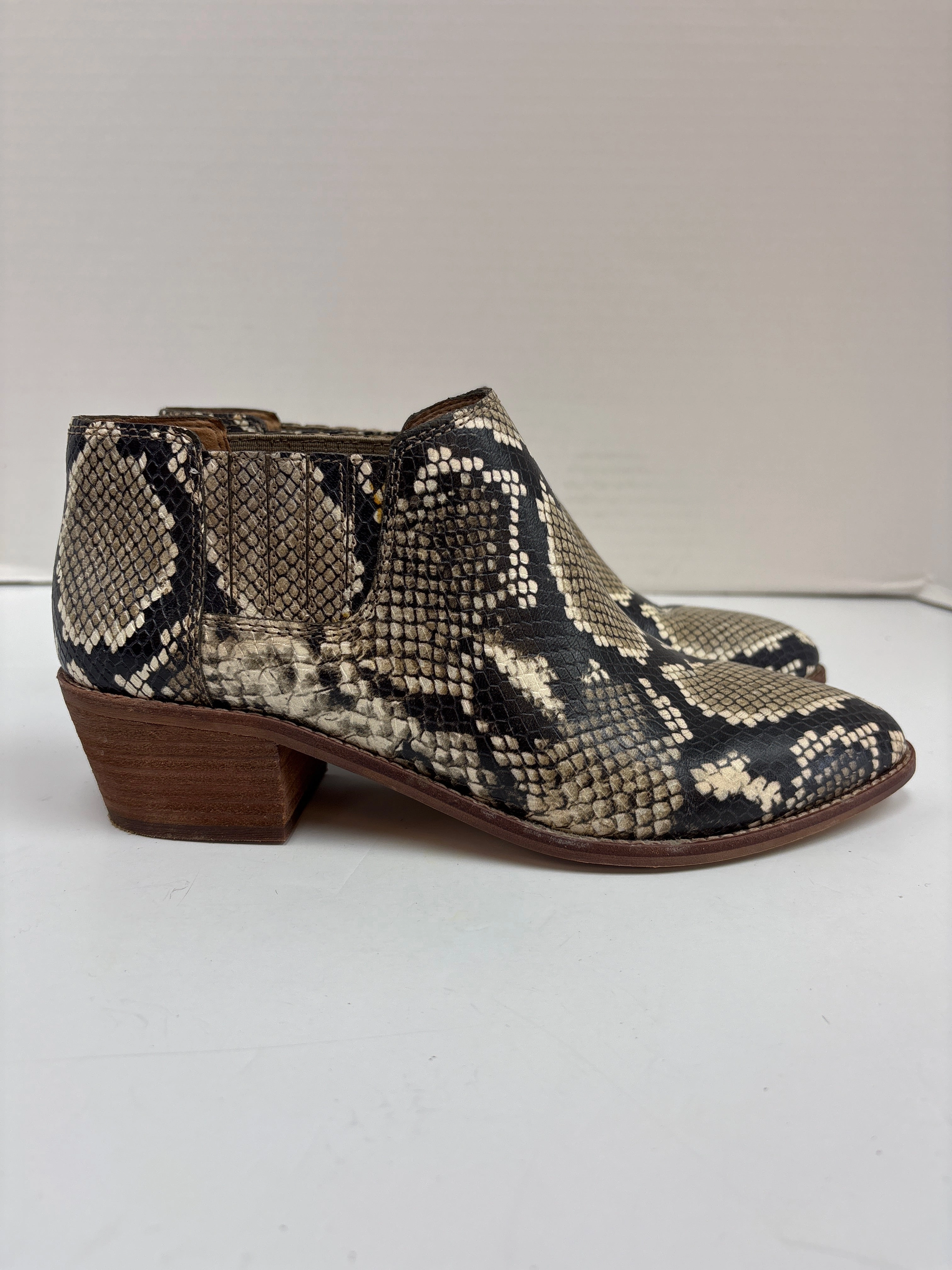 Boots Ankle Heels By Madewell In Snakeskin Print, Size: 7.5 Active Lifestyle