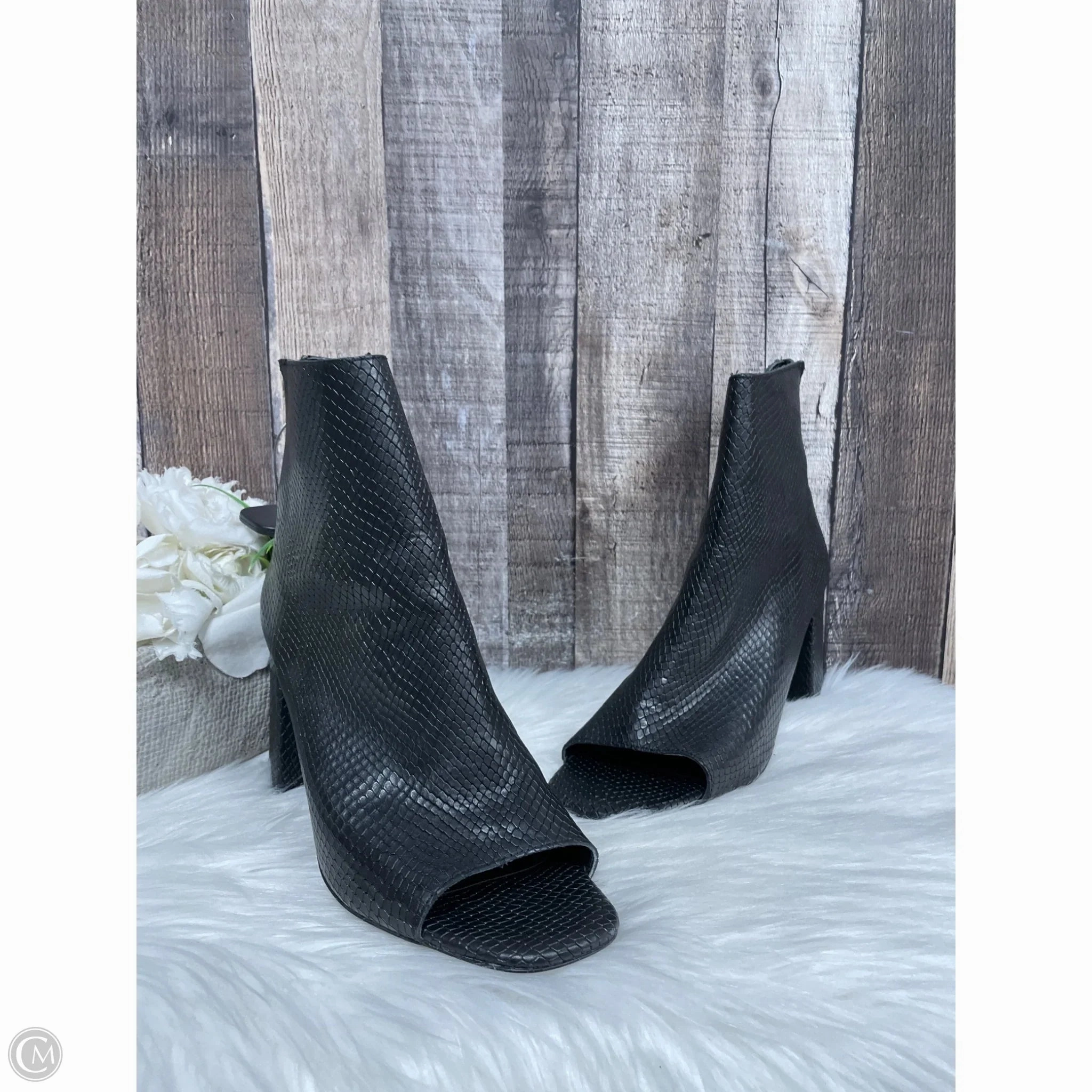 Boots Ankle Heels By Matisse In Beige, Size: 9 Reinforced Eyelets Nordic Calm
