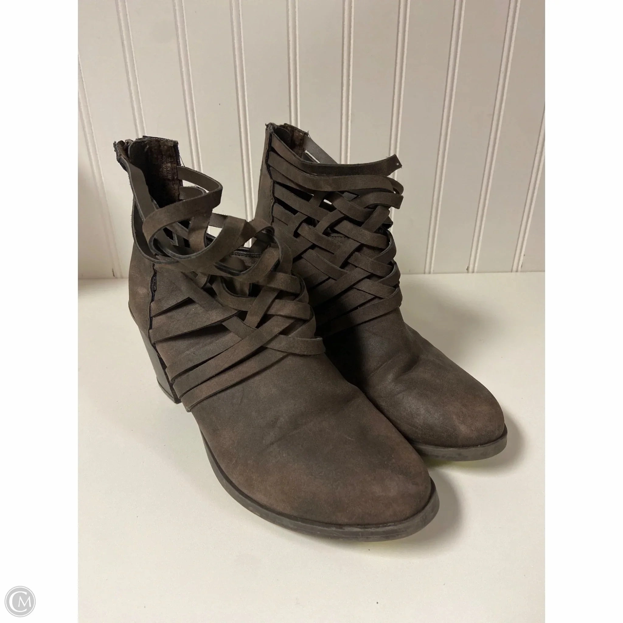 Boots Ankle Heels By Me Too In Brown, Size: 8 Stable Support Rainy Day Commuter Canvas Upper
