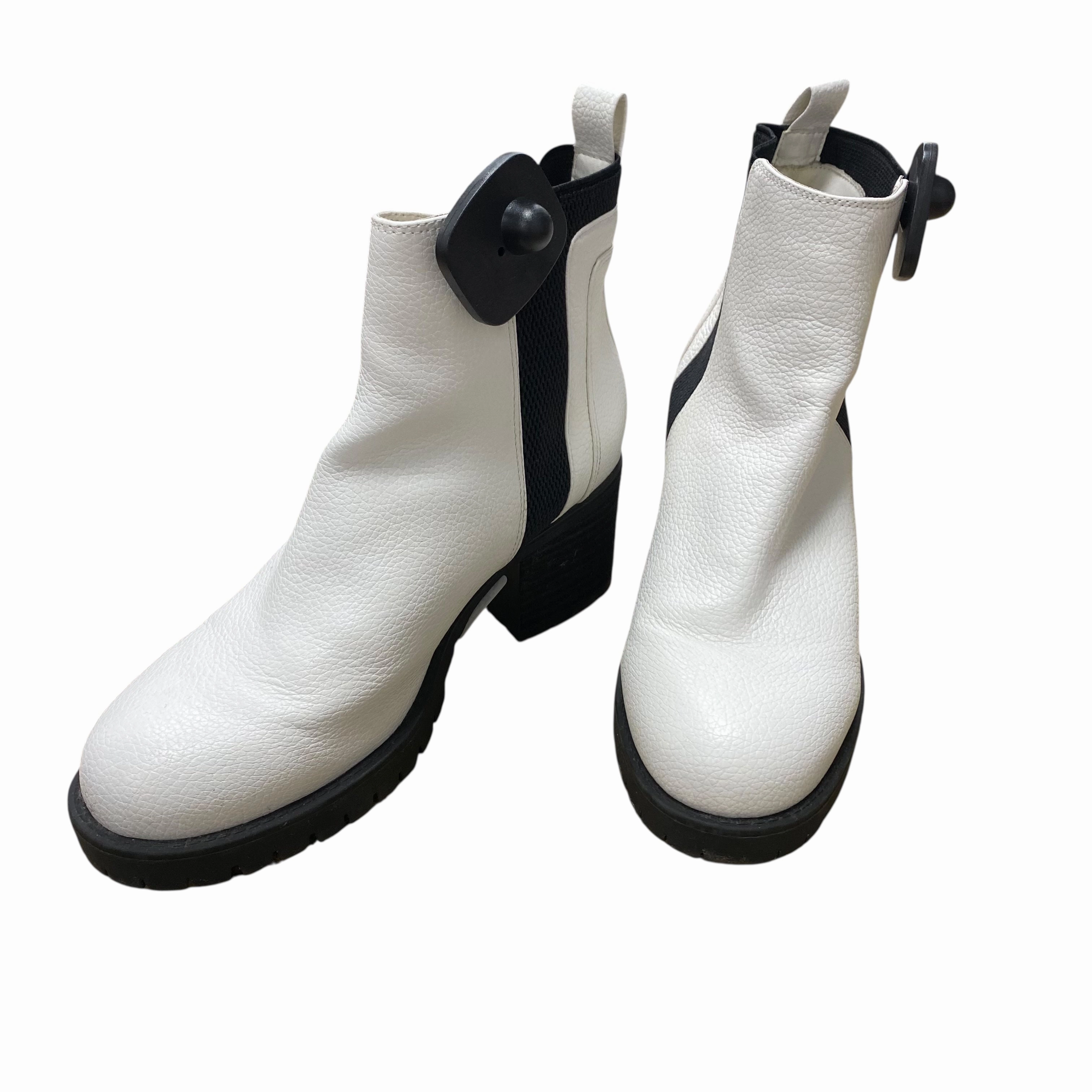 Boots Ankle Heels By Mia In White, Size:8 Ergonomic Toe Box All Weather Outdoor Explorer