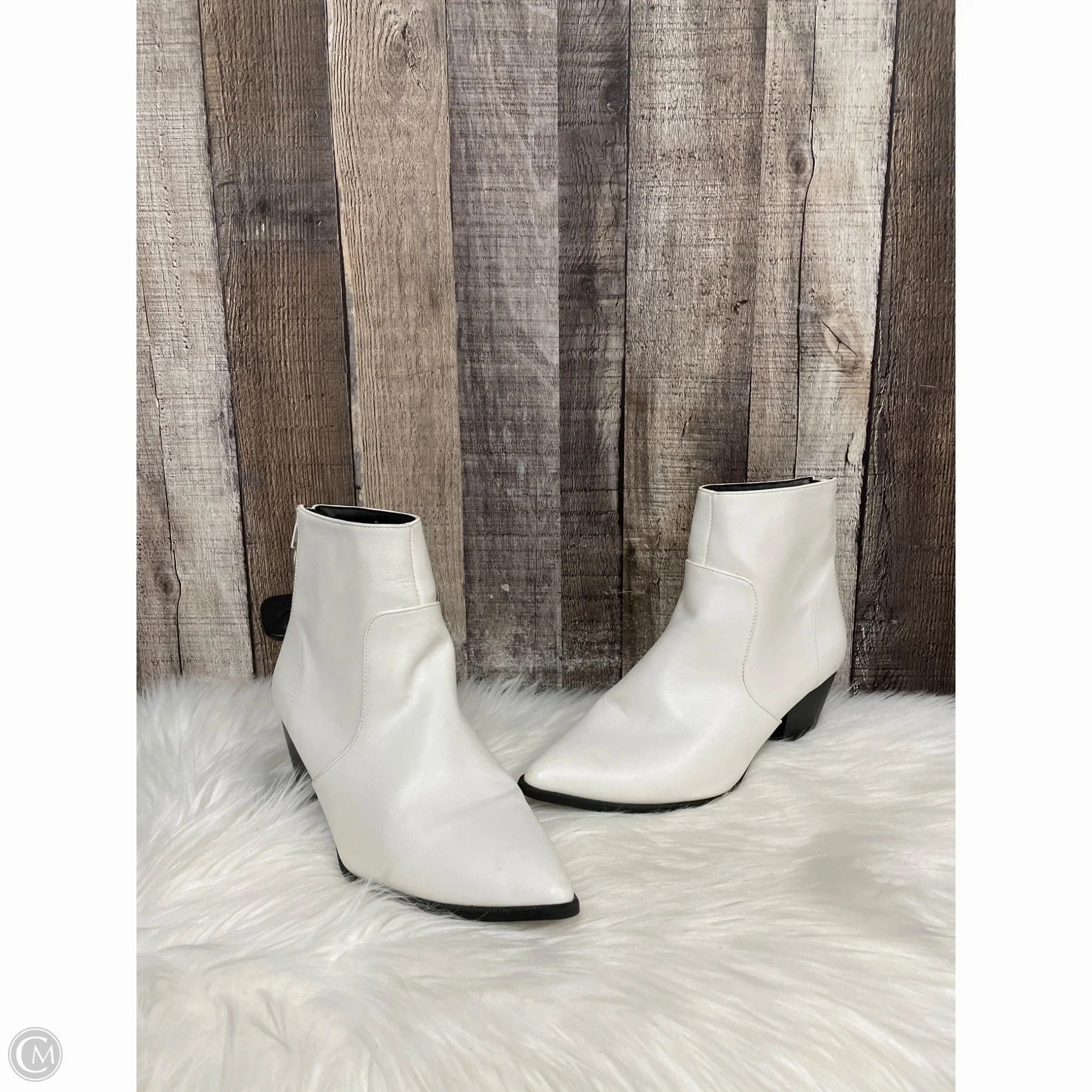 Boots Ankle Heels By Qupid In White, Size: 7 Step Control