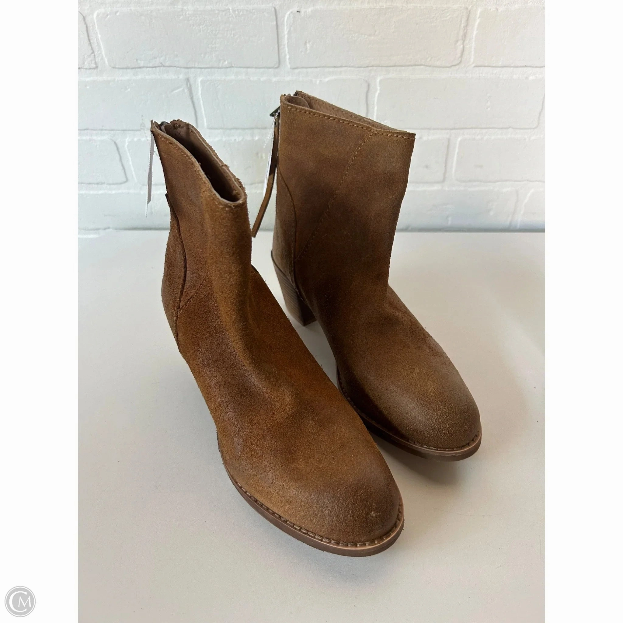 Boots Ankle Heels By Seychelles In Brown, Size: 8.5 Non Slip Tread Pattern