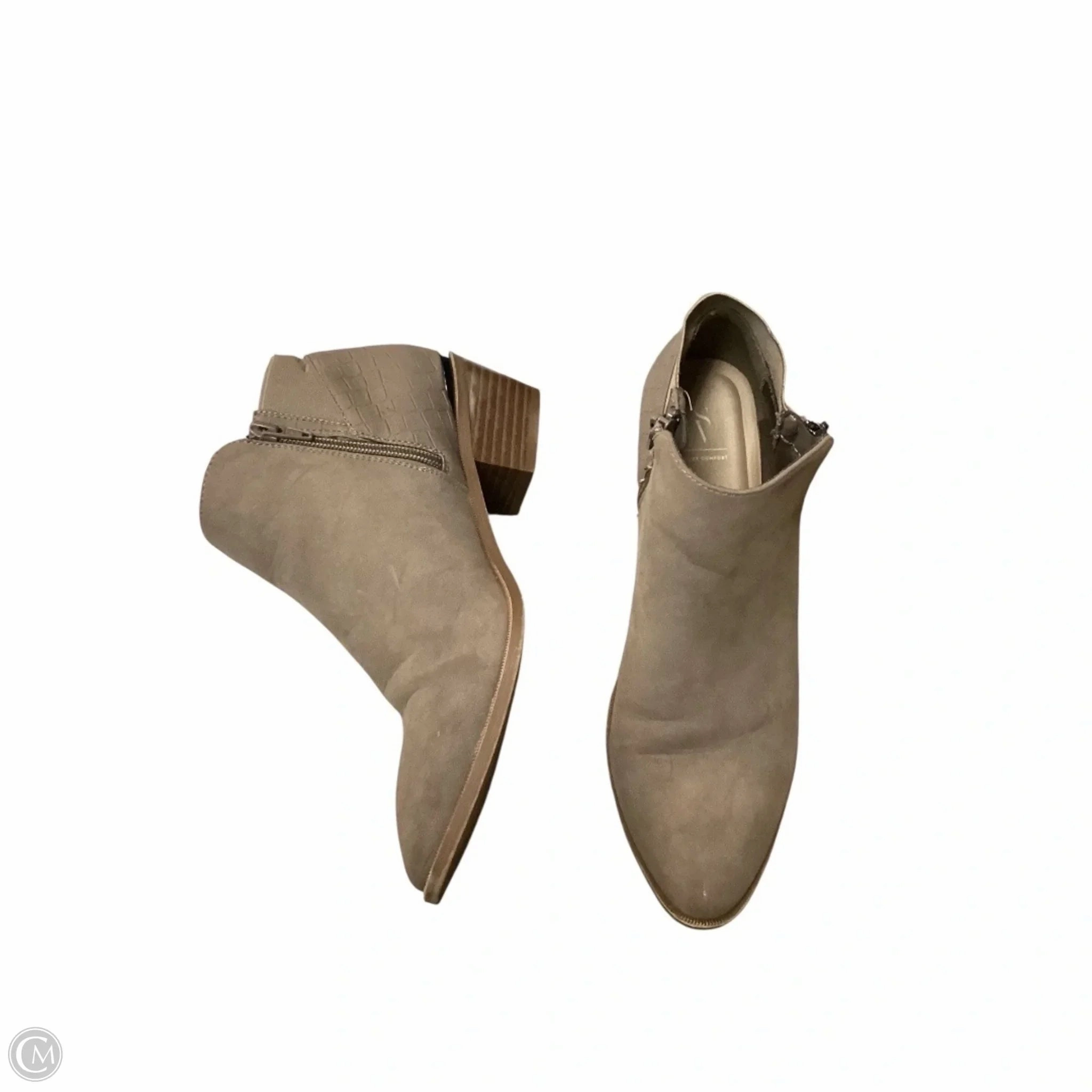 Comfortable Upper Outdoor Tough Boots Ankle Heels By Simply Vera In Brown, Size: 9.5