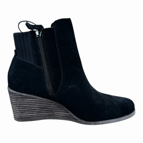 Outdoor Hiking Boots Ankle Heels By Toms In Black, Size: 8.5