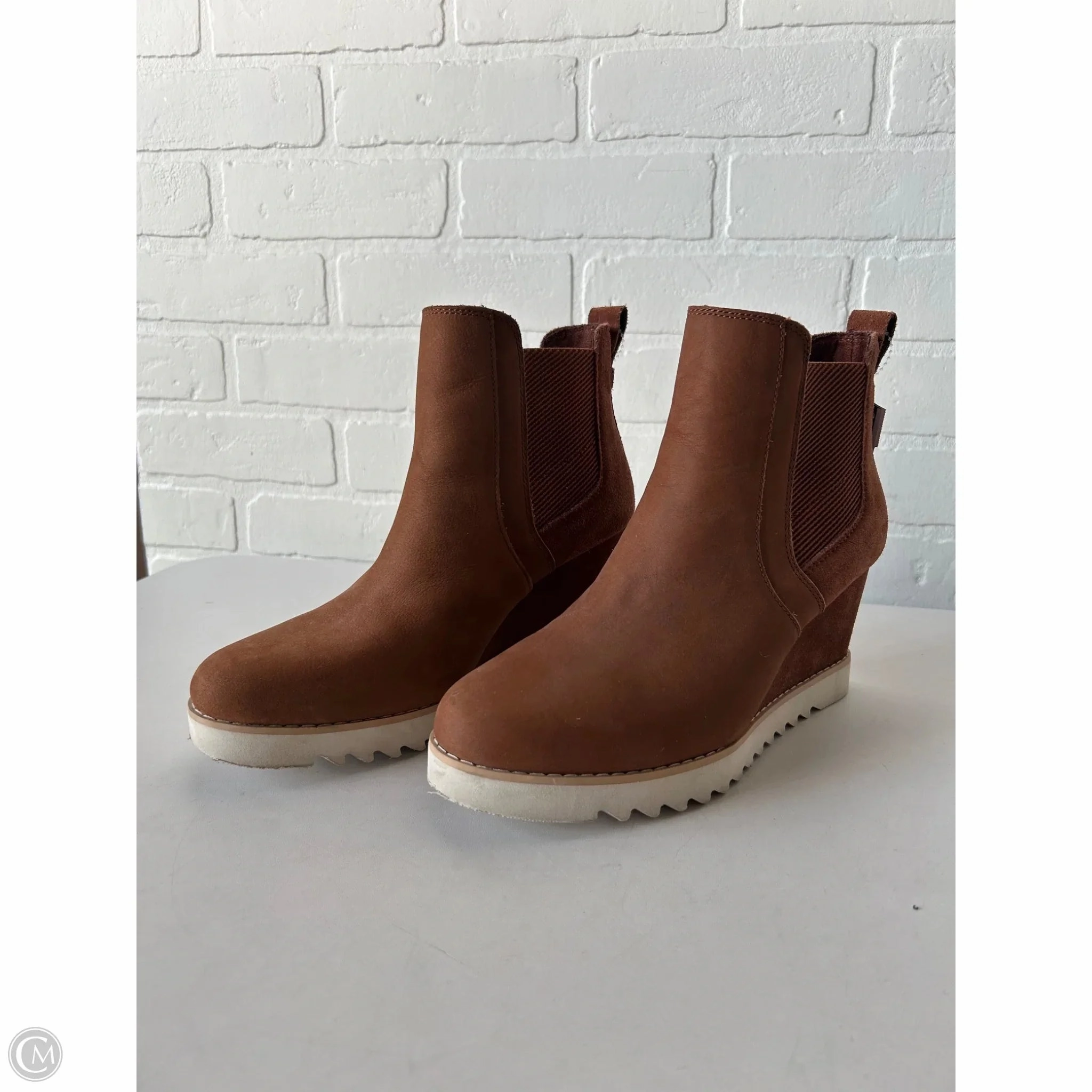 Trail Ready Dynamic Cushioning Boots Ankle Heels By Toms In Brown, Size: 8.5