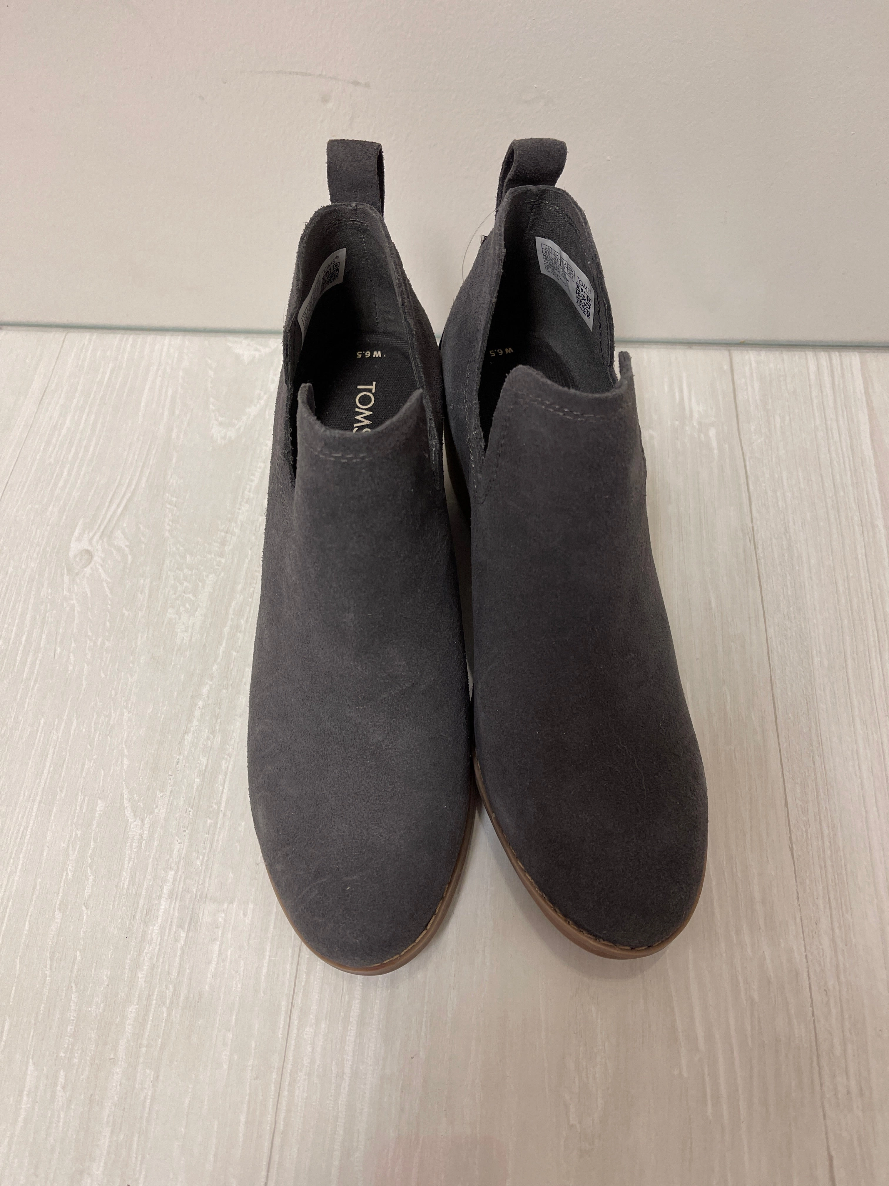 Thermal Barrier Boots Ankle Heels By Toms In Grey, Size: 6.5