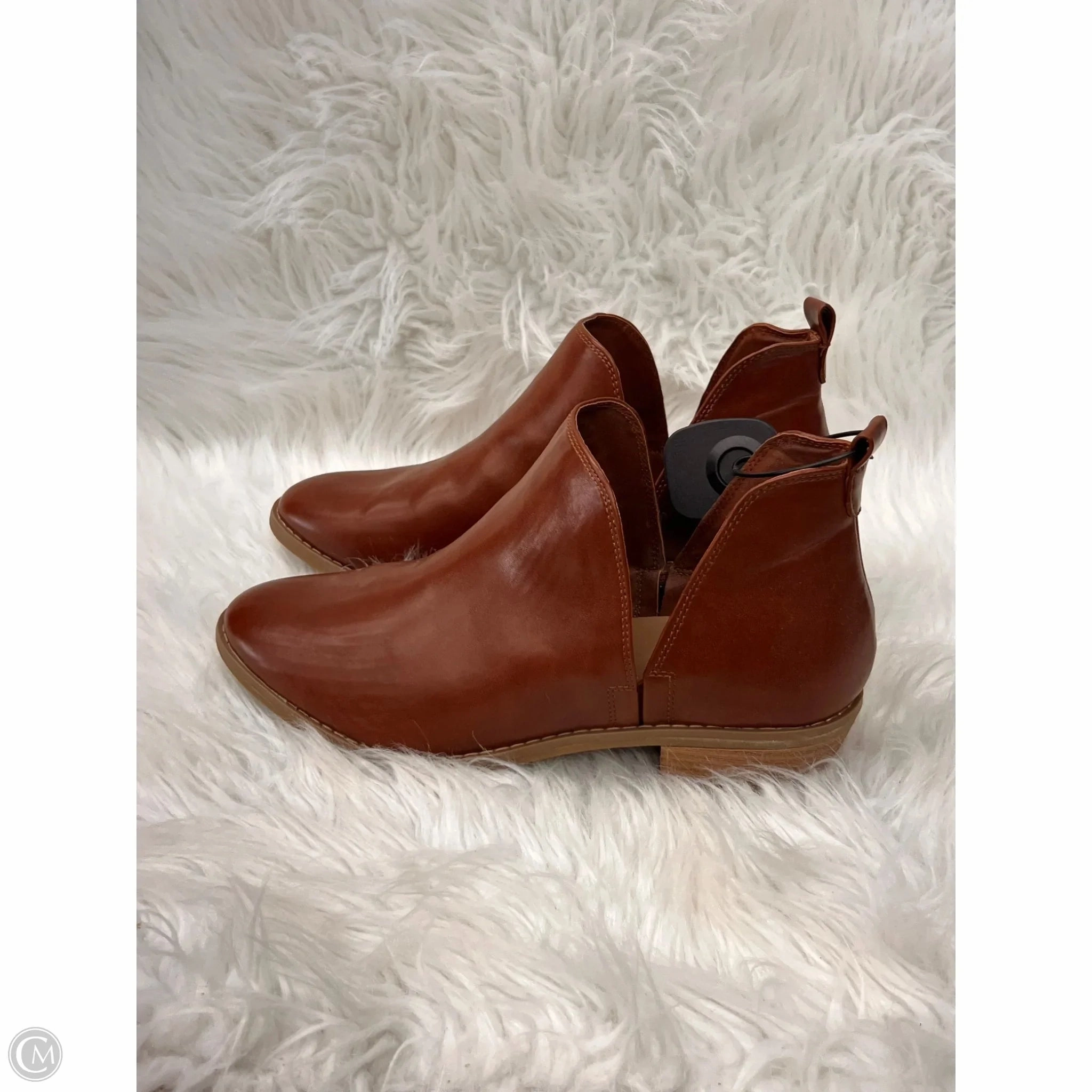 Protective Upper Boots Ankle Heels By Universal Thread In Brown, Size: 10