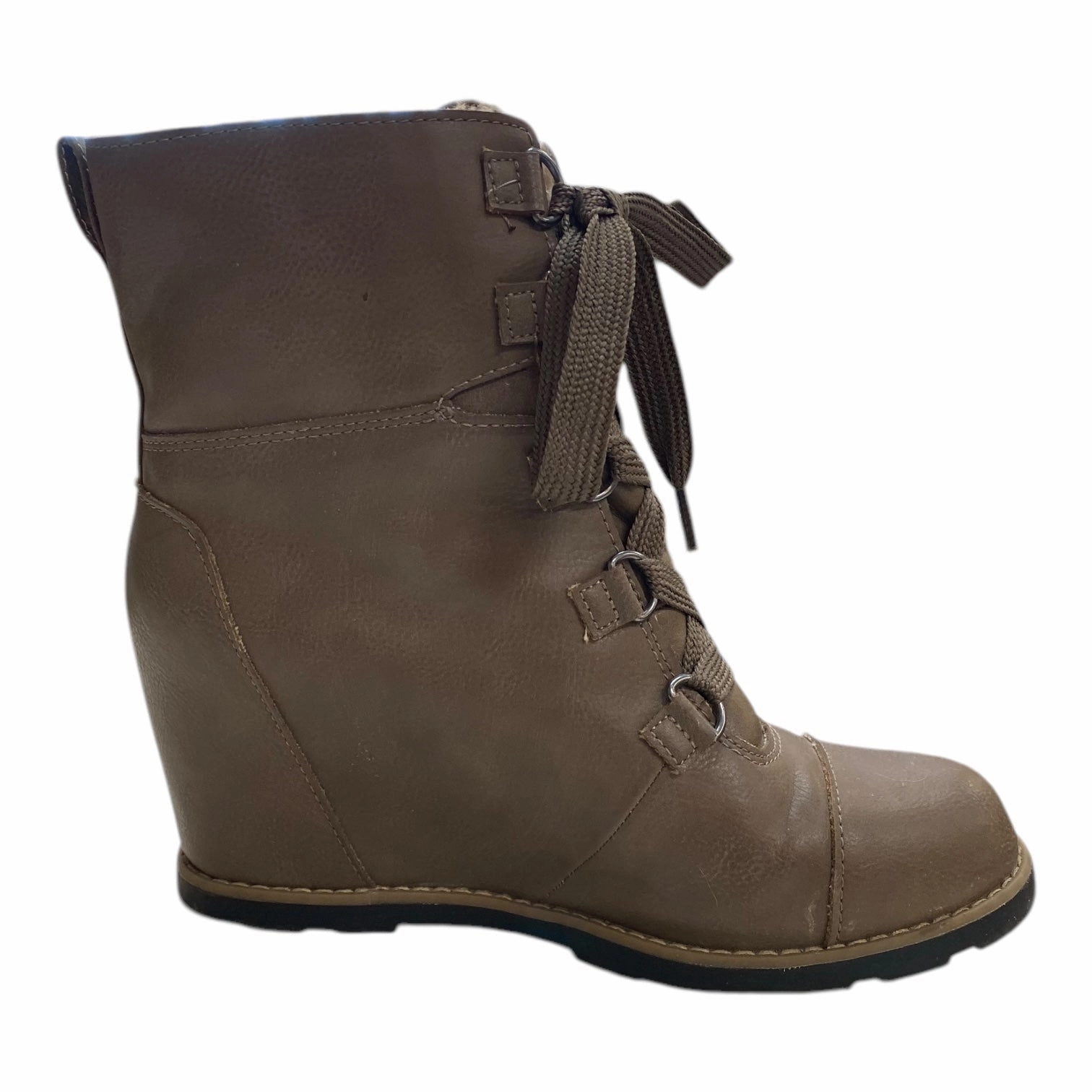 Boots Ankle Heels By Universal Thread In Brown, Size: 9.5 Weekend Ready insulated